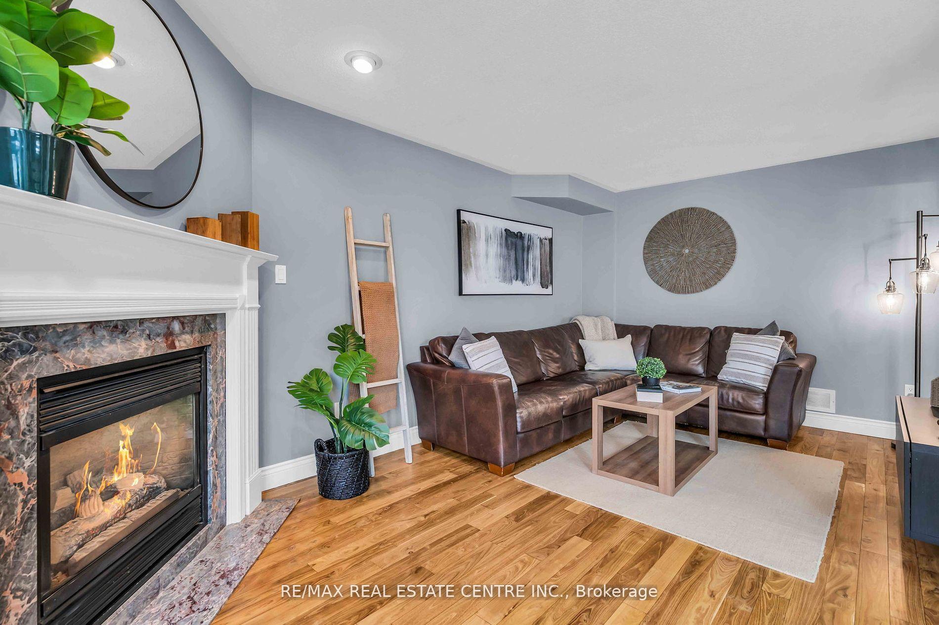 Photo 10 of 5 Cornerstone Court, Caledon, Bolton East — HOMEH