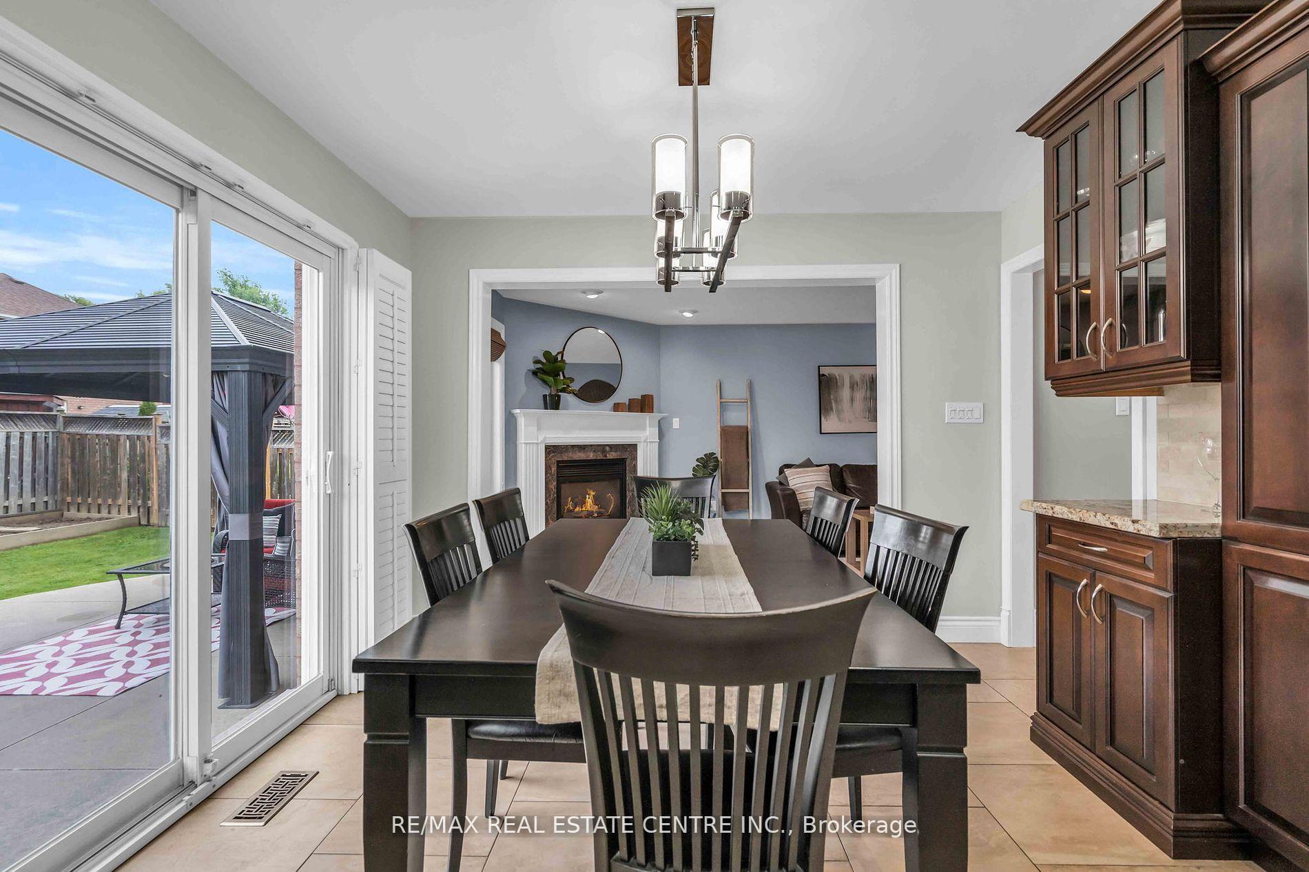 Photo 17 of 5 Cornerstone Court, Caledon, Bolton East — HOMEH