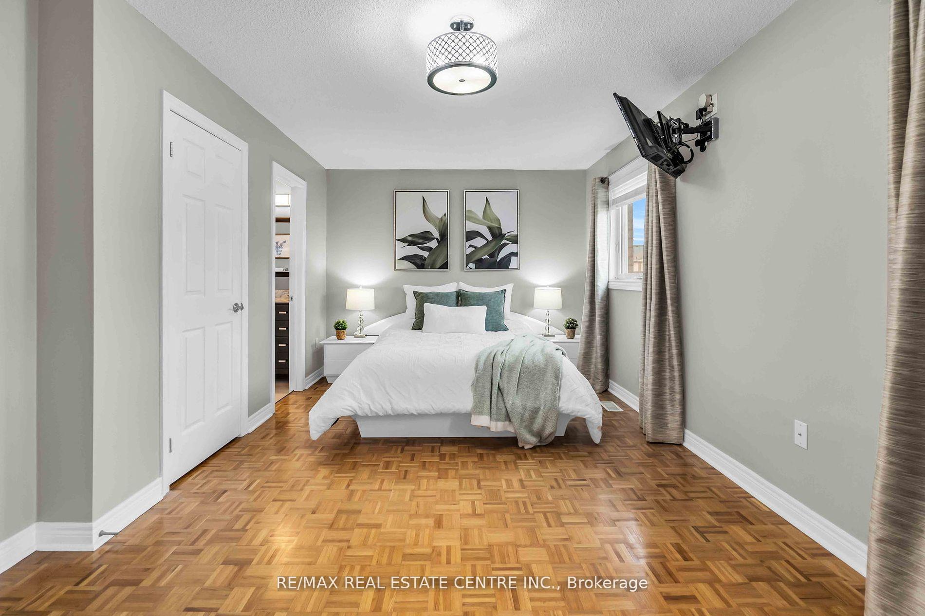 Photo 13 of 5 Cornerstone Court, Caledon, Bolton East — HOMEH