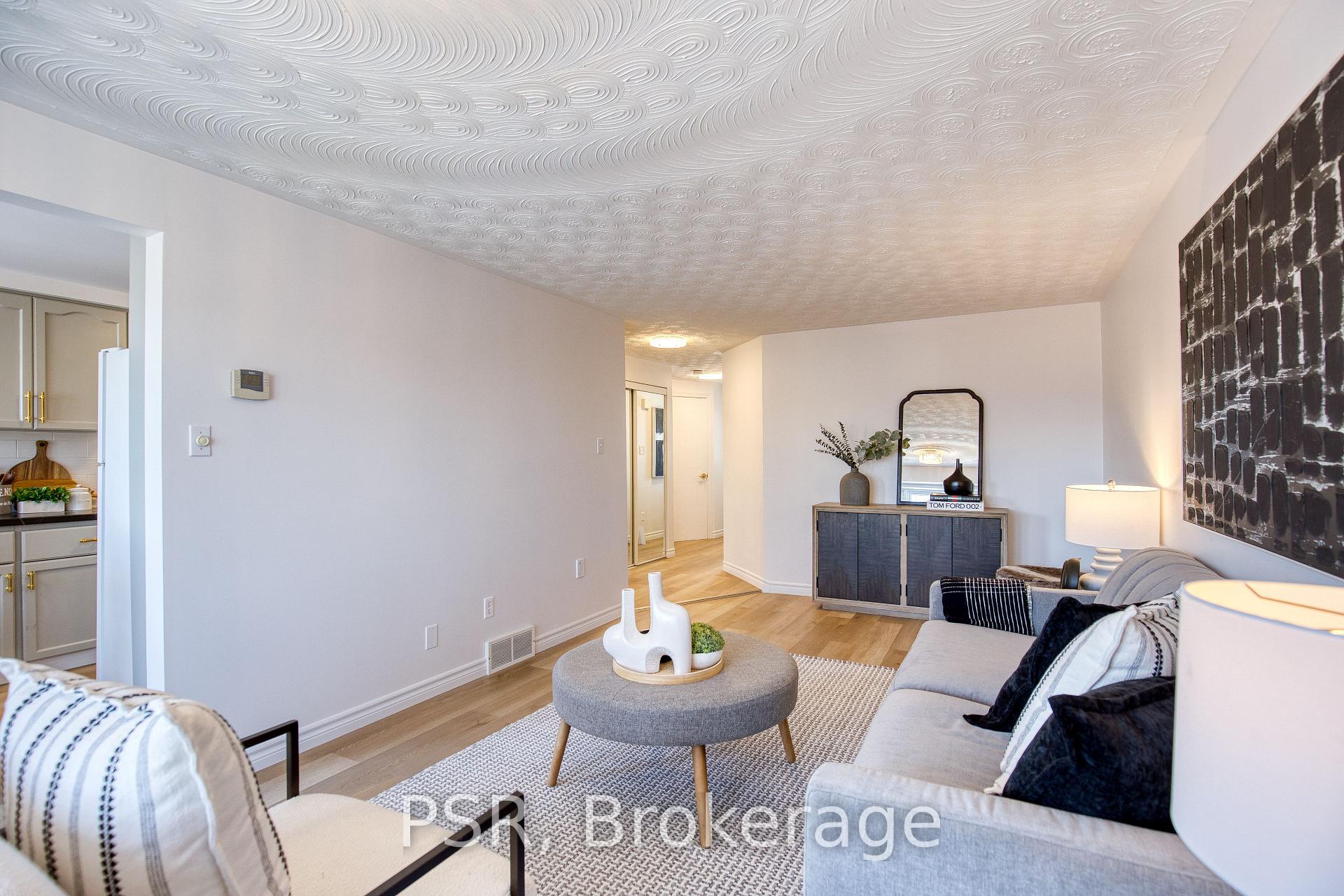 Photo 12 of 148 Auburn Drive, Waterloo — HOMEH