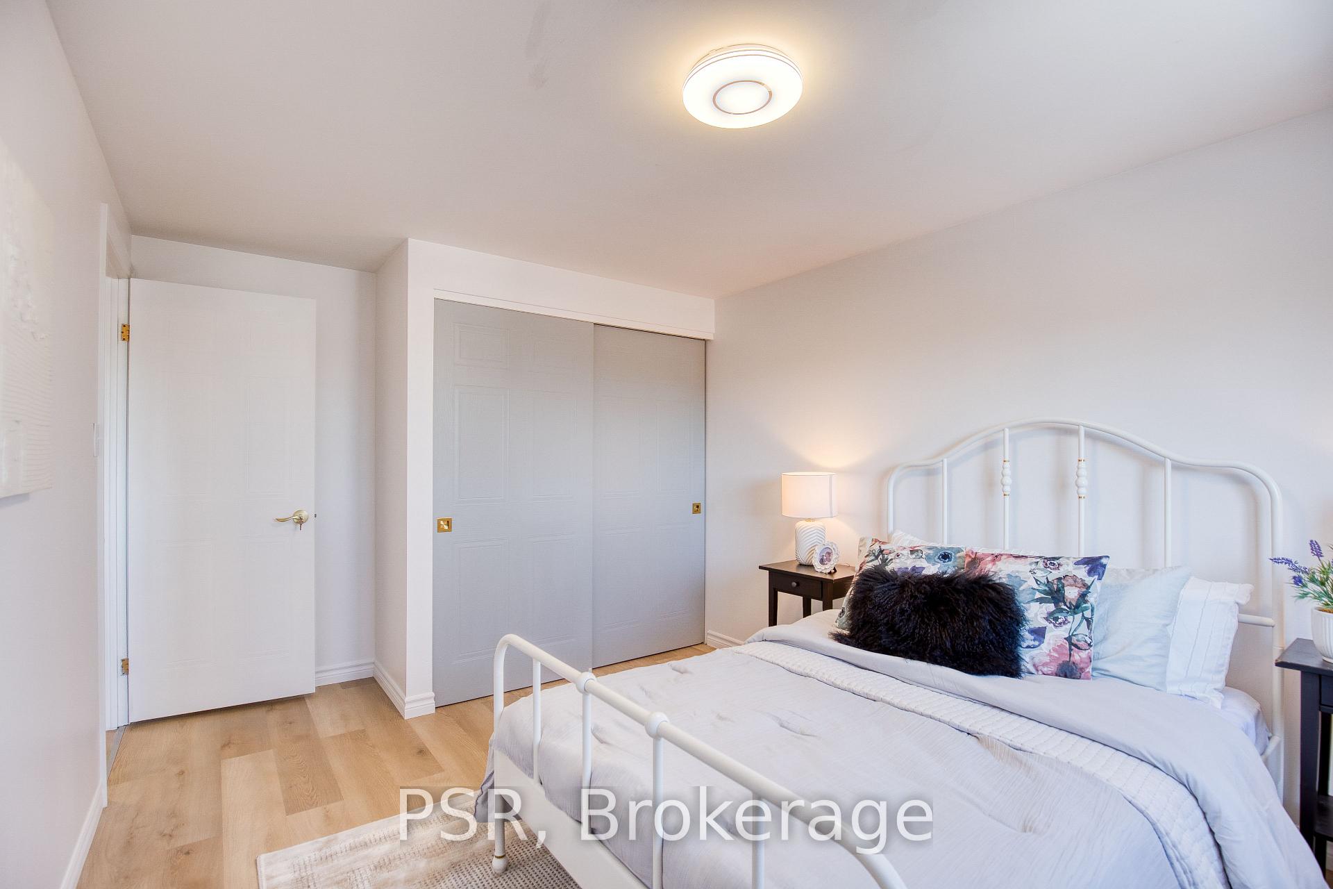 Photo 21 of 148 Auburn Drive, Waterloo — HOMEH