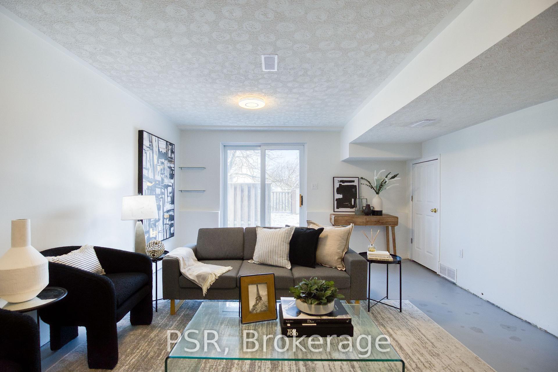 Photo 27 of 148 Auburn Drive, Waterloo — HOMEH