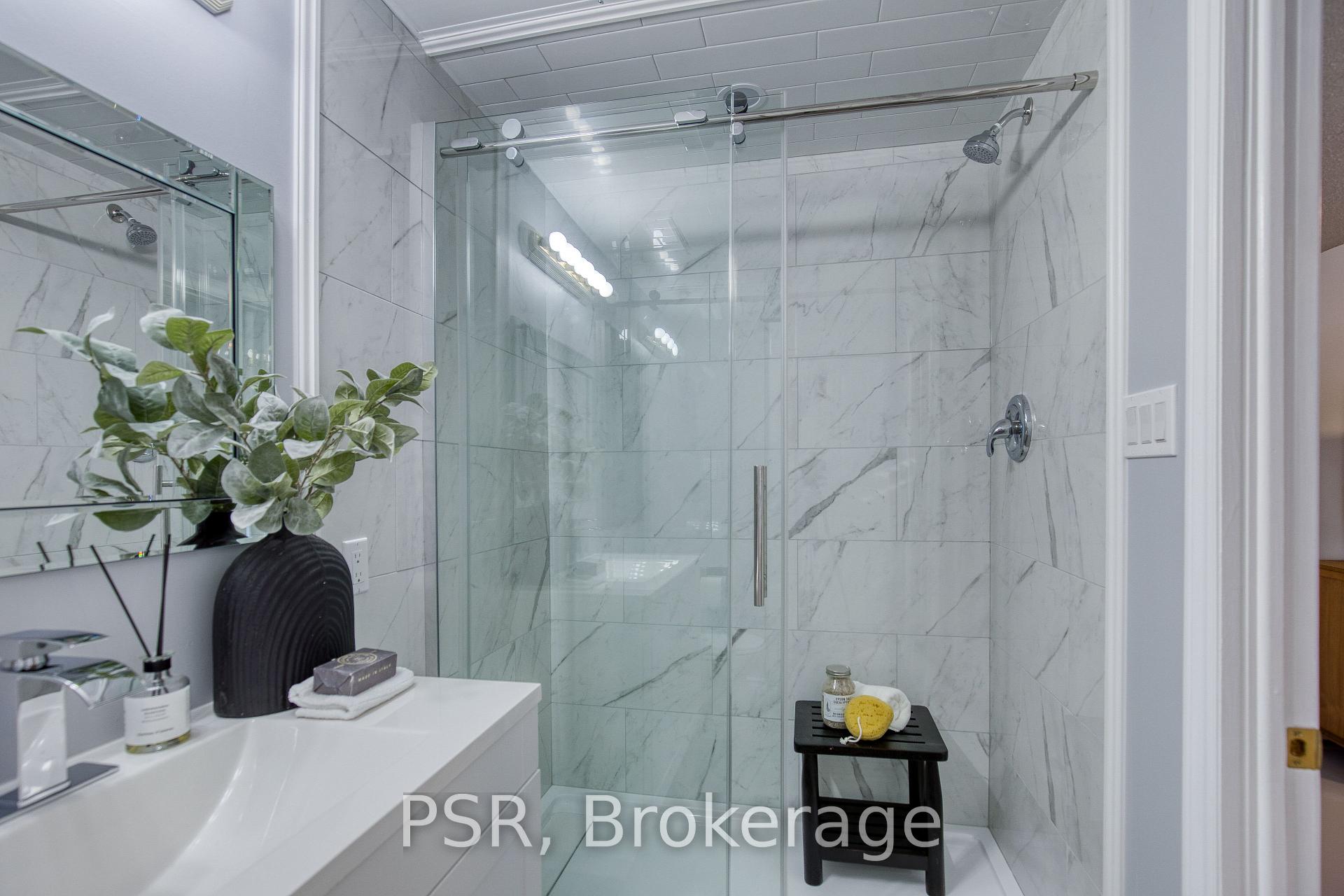 Photo 33 of 148 Auburn Drive, Waterloo — HOMEH