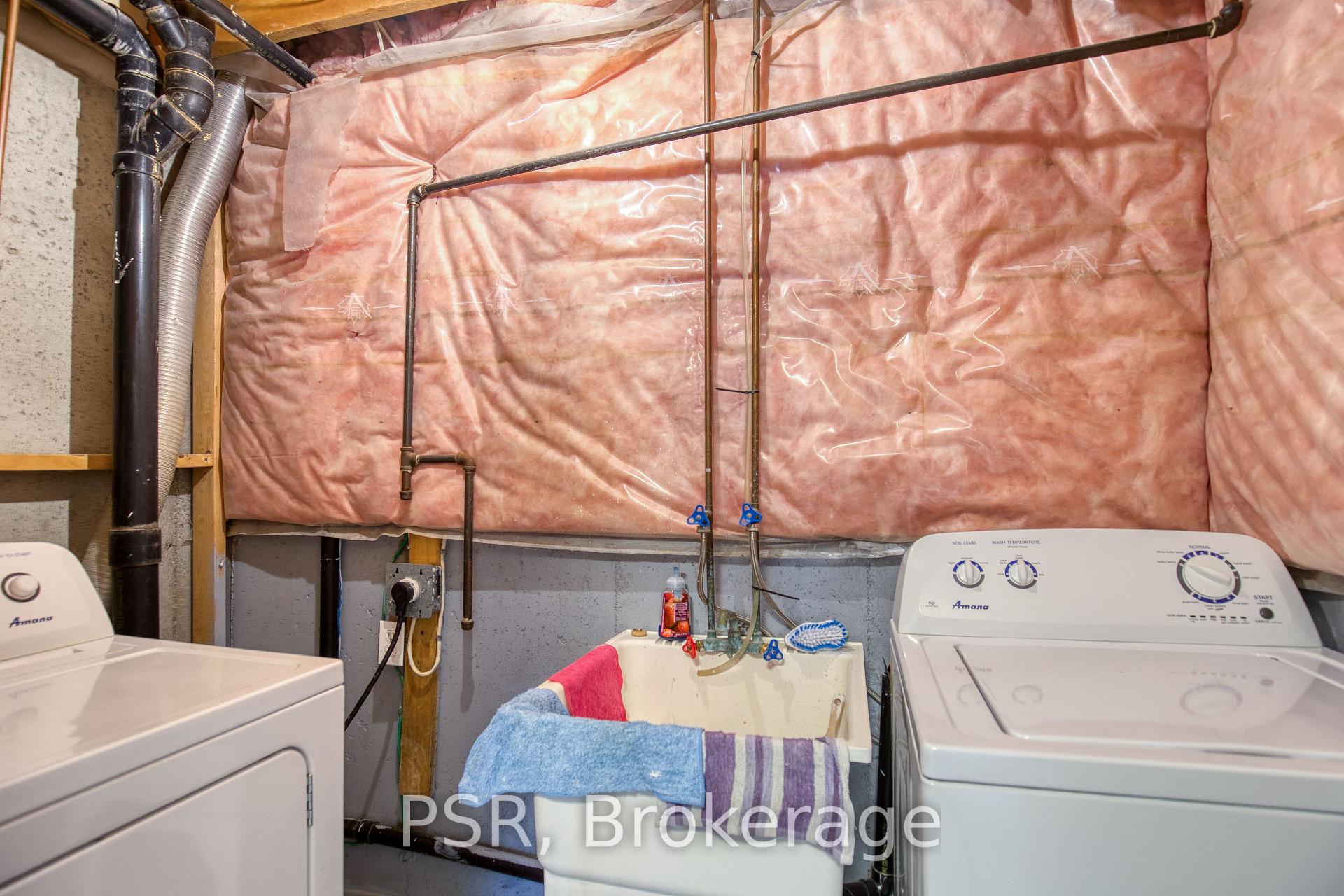 Photo 24 of 148 Auburn Drive, Waterloo — HOMEH