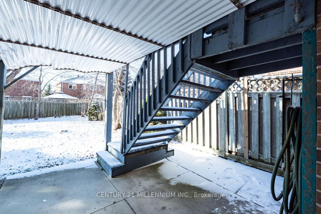 Photo 12 of Unit Lower, 268 Greenock Drive, Vaughan, Maple — HOMEH