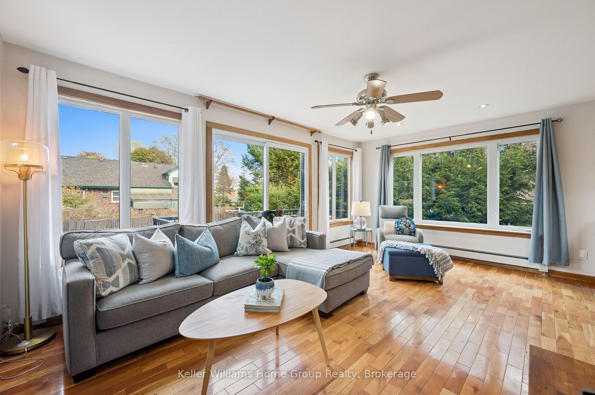 Photo 13 of 47 Hillcrest Drive, Guelph, St. George's — HOMEH