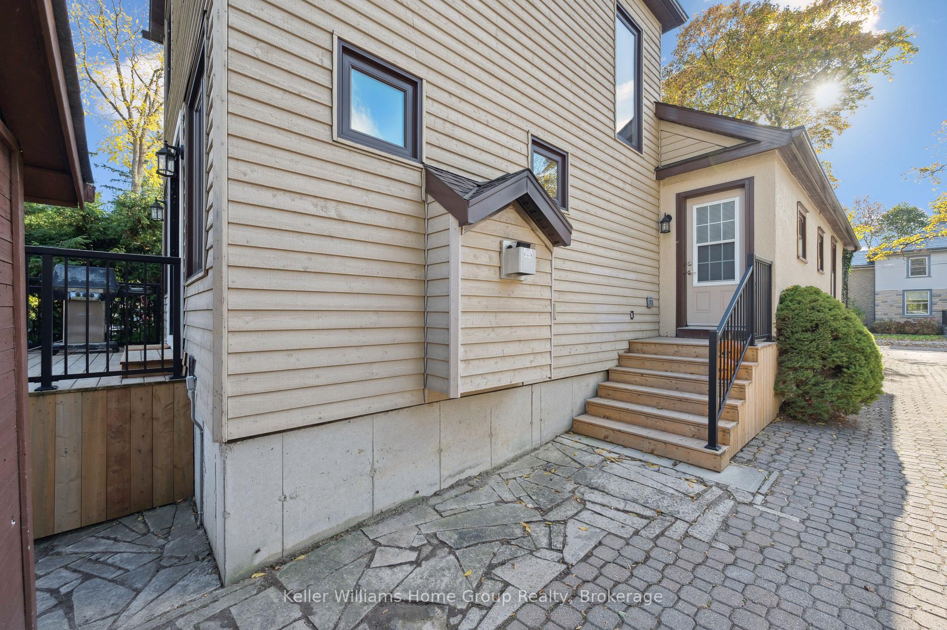 Photo 31 of 47 Hillcrest Drive, Guelph, St. George's — HOMEH