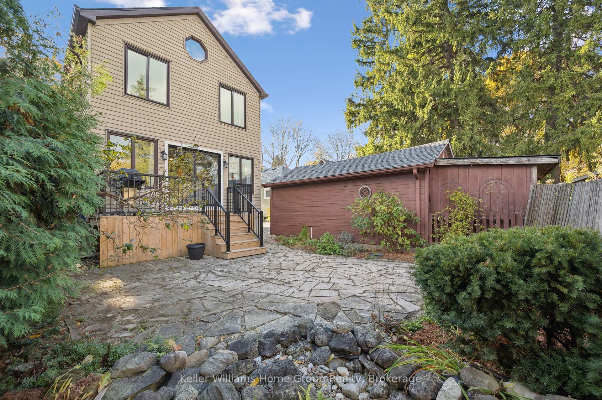 Photo 35 of 47 Hillcrest Drive, Guelph, St. George's — HOMEH