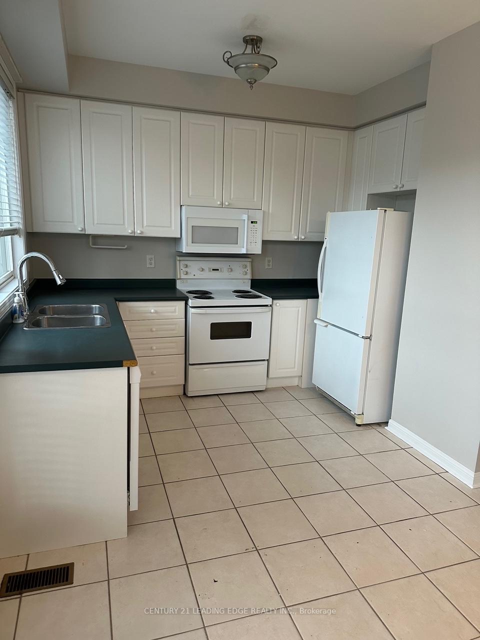 Photo 3 of 12 Pingel Road, Markham, Cornell — HOMEH