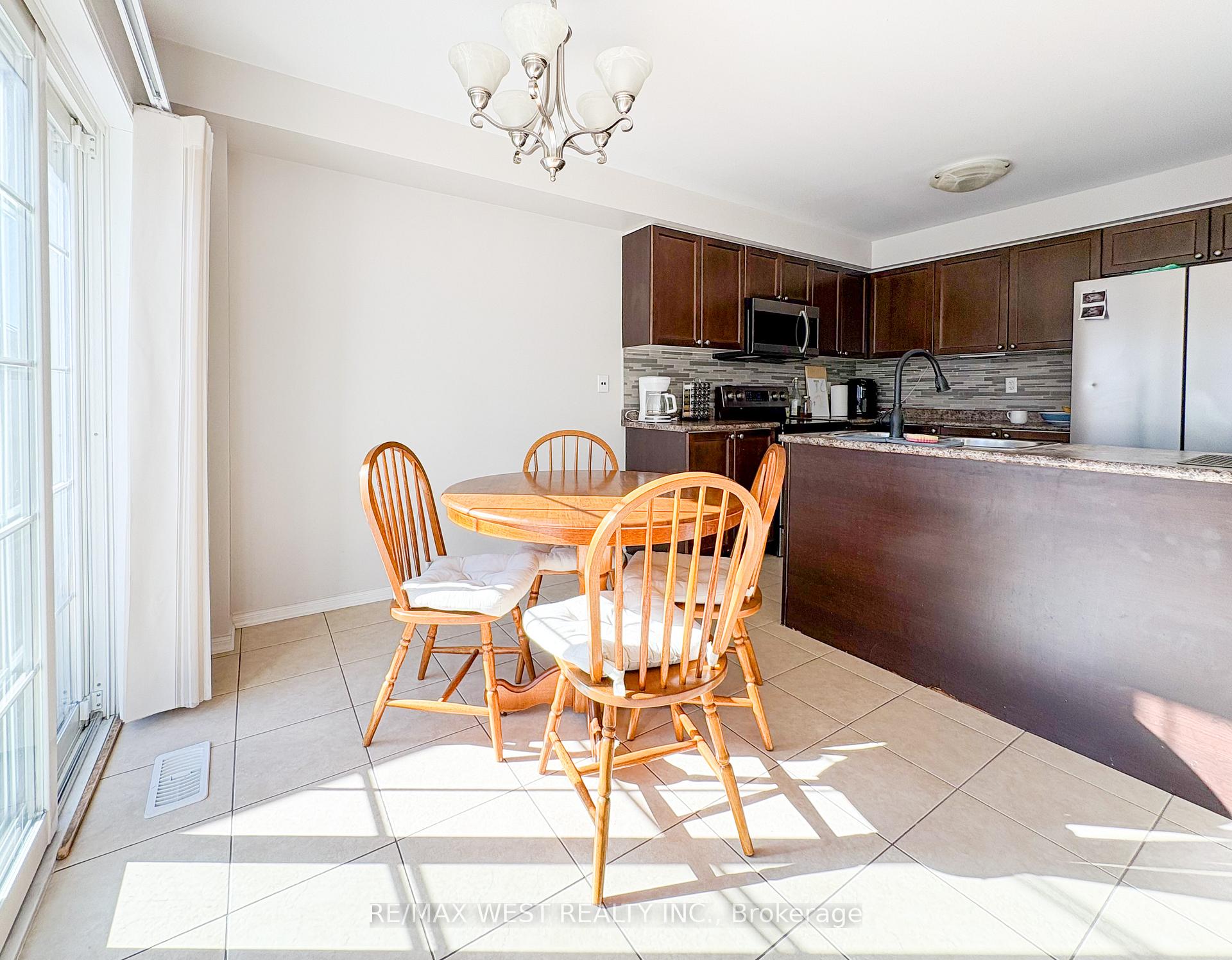Photo 13 of 5 Westray Crescent, Ajax, Northeast Ajax — HOMEH