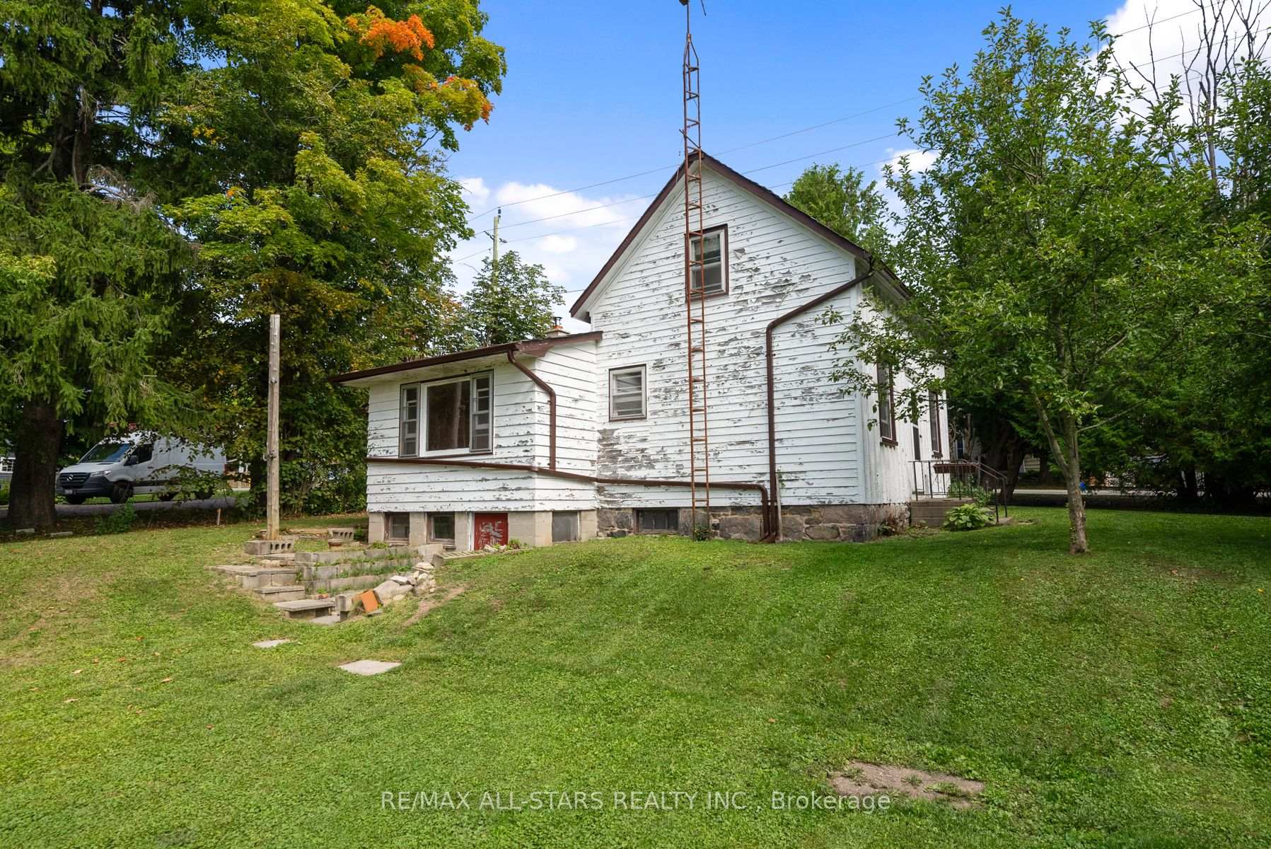Photo 37 of 8940 Ashburn Road, Whitby, Rural Whitby — HOMEH