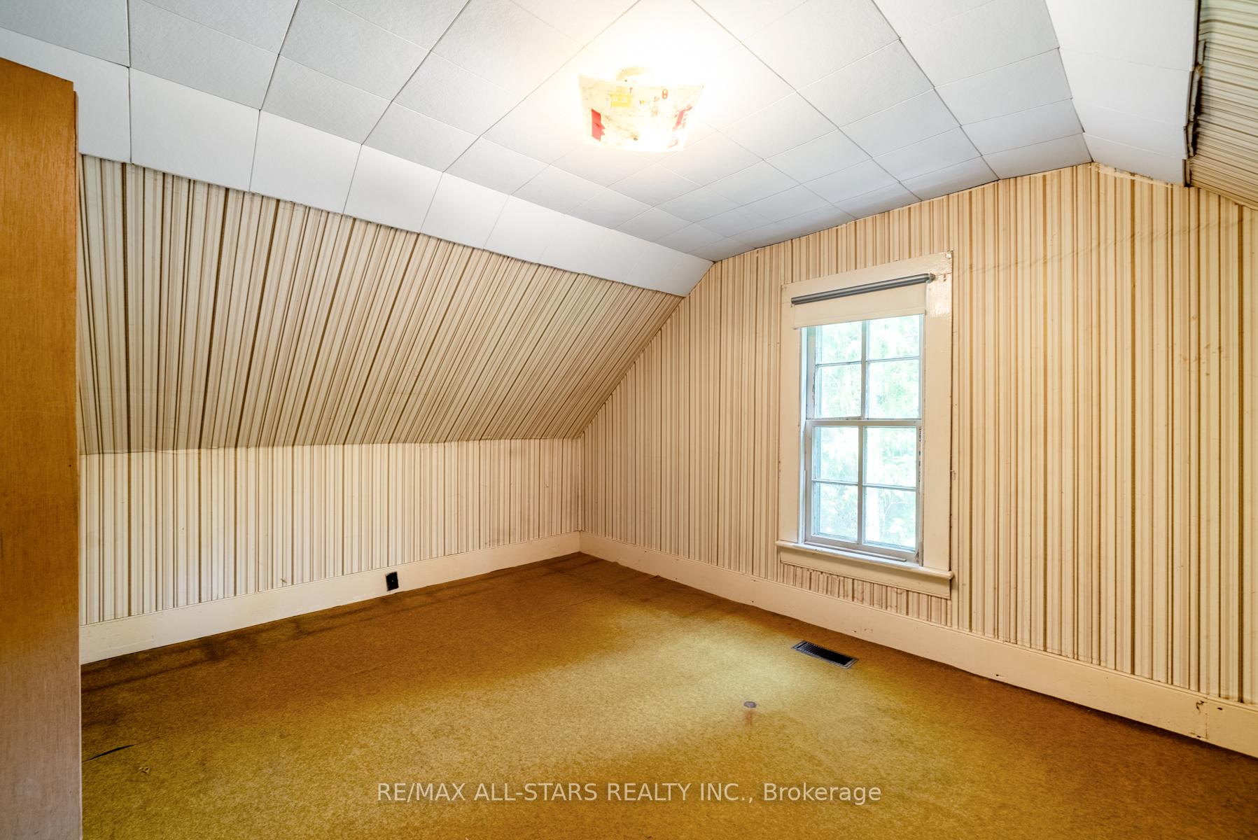 Photo 23 of 8940 Ashburn Road, Whitby, Rural Whitby — HOMEH