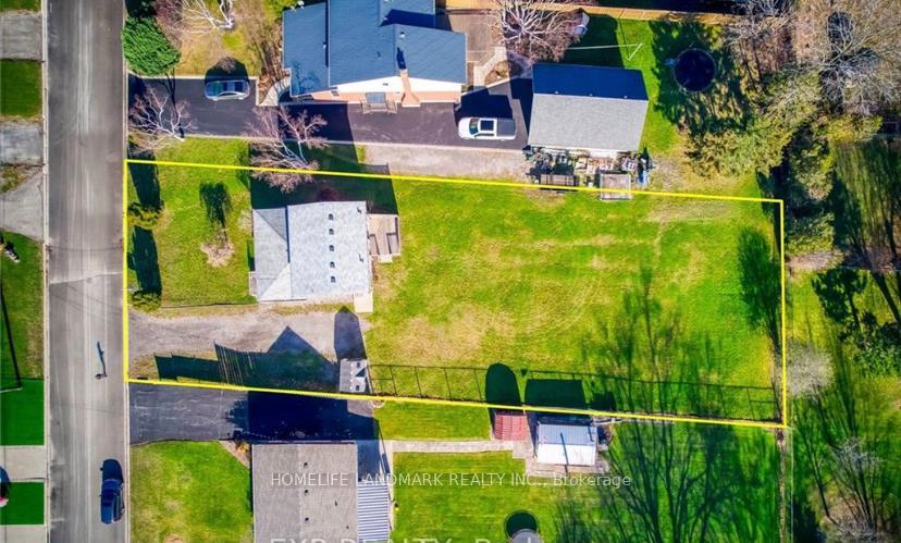 Photo 2 of 28 West Avenue, Hamilton, Winona — HOMEH