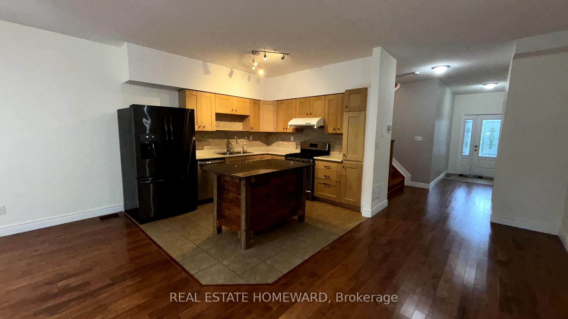 Photo 5 of 41 Hiawatha Road, Toronto, South Riverdale — HOMEH