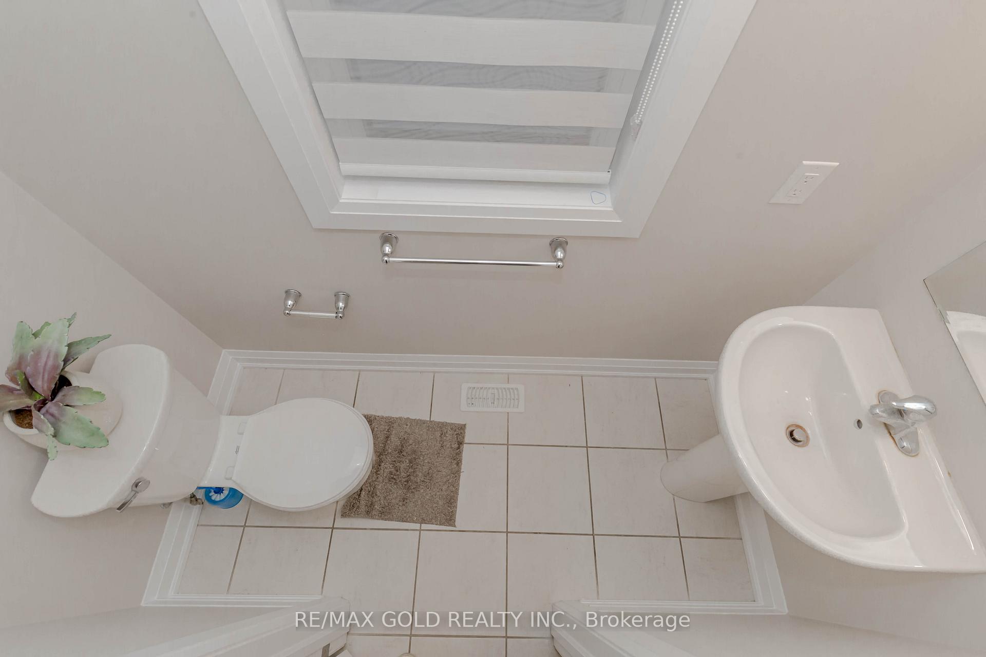 Photo 18 of 238 Sedgewood Street, Kitchener — HOMEH