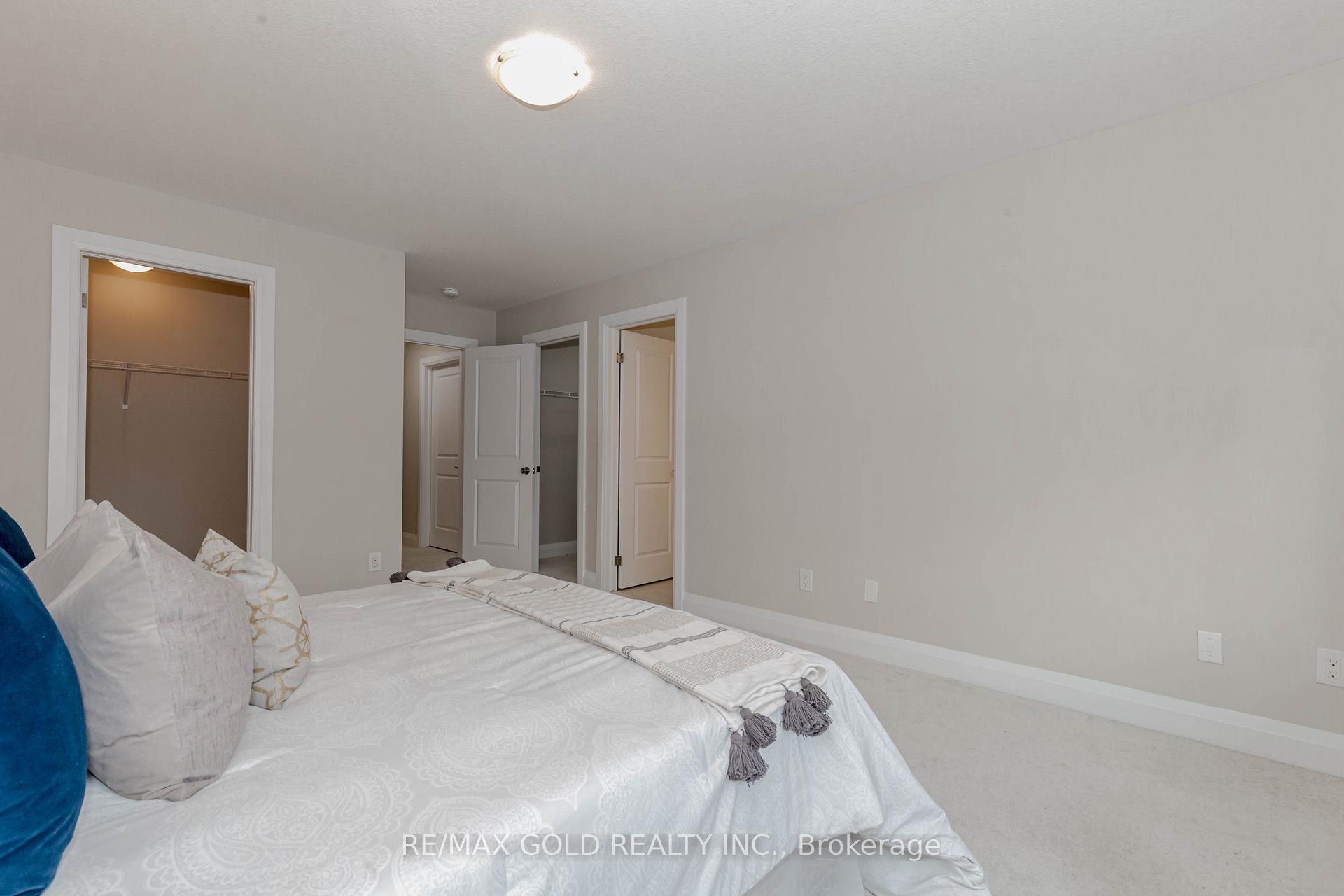 Photo 17 of 238 Sedgewood Street, Kitchener — HOMEH