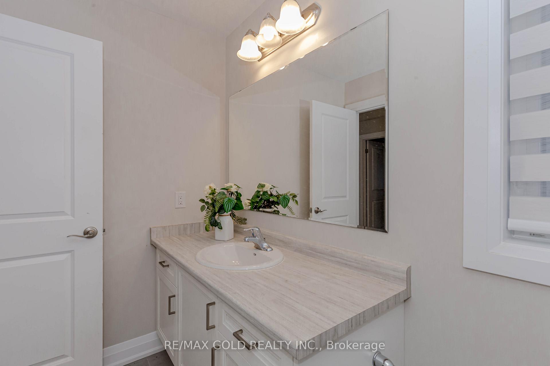Photo 20 of 238 Sedgewood Street, Kitchener — HOMEH