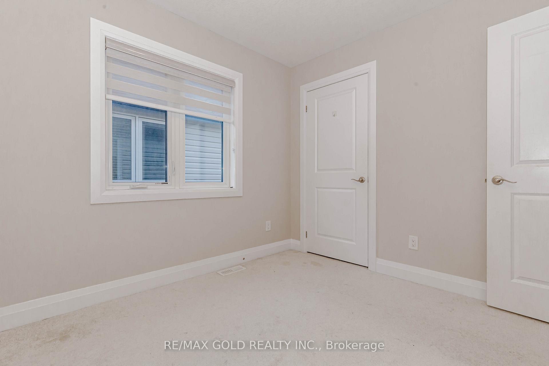 Photo 24 of 238 Sedgewood Street, Kitchener — HOMEH