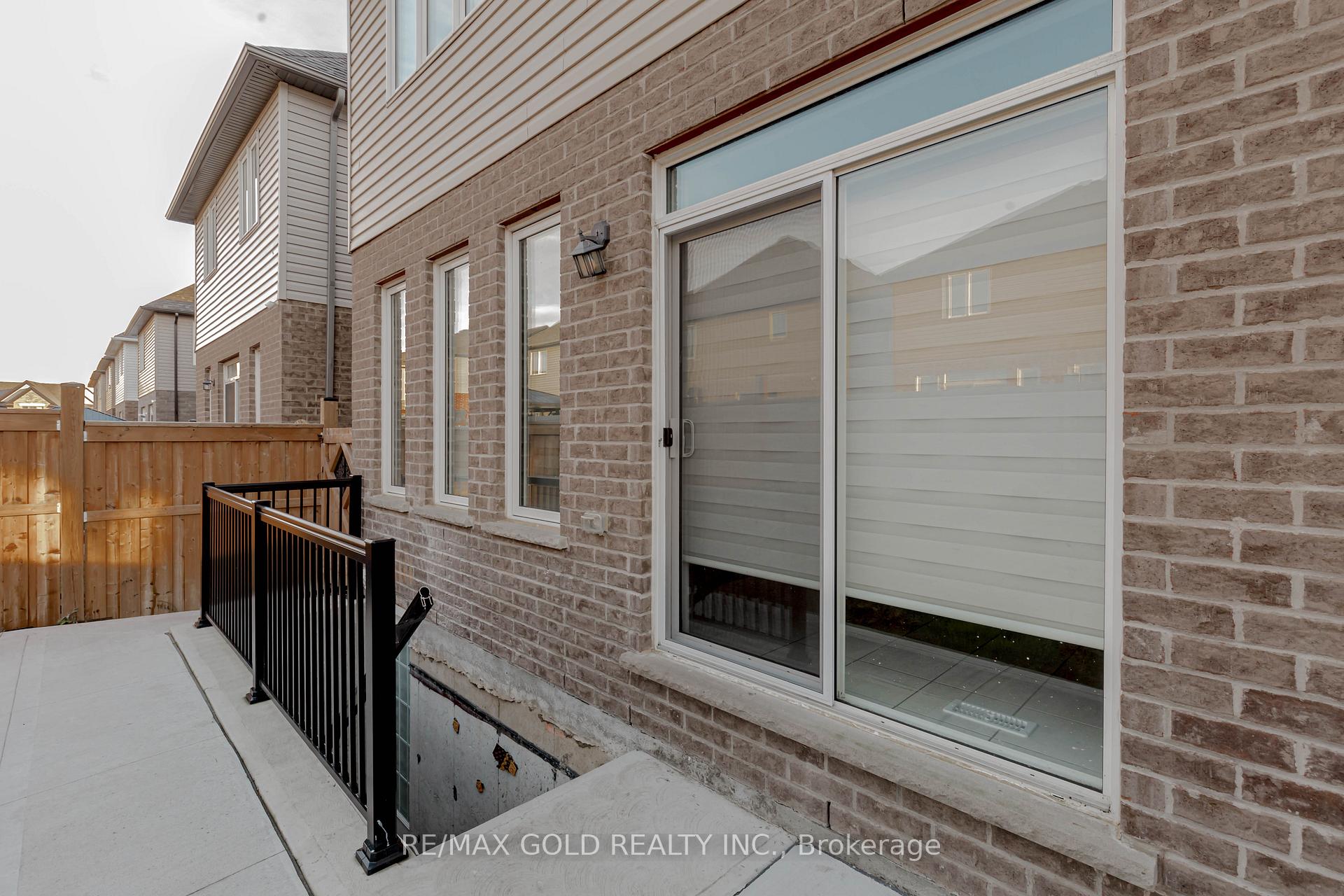 Photo 29 of 238 Sedgewood Street, Kitchener — HOMEH