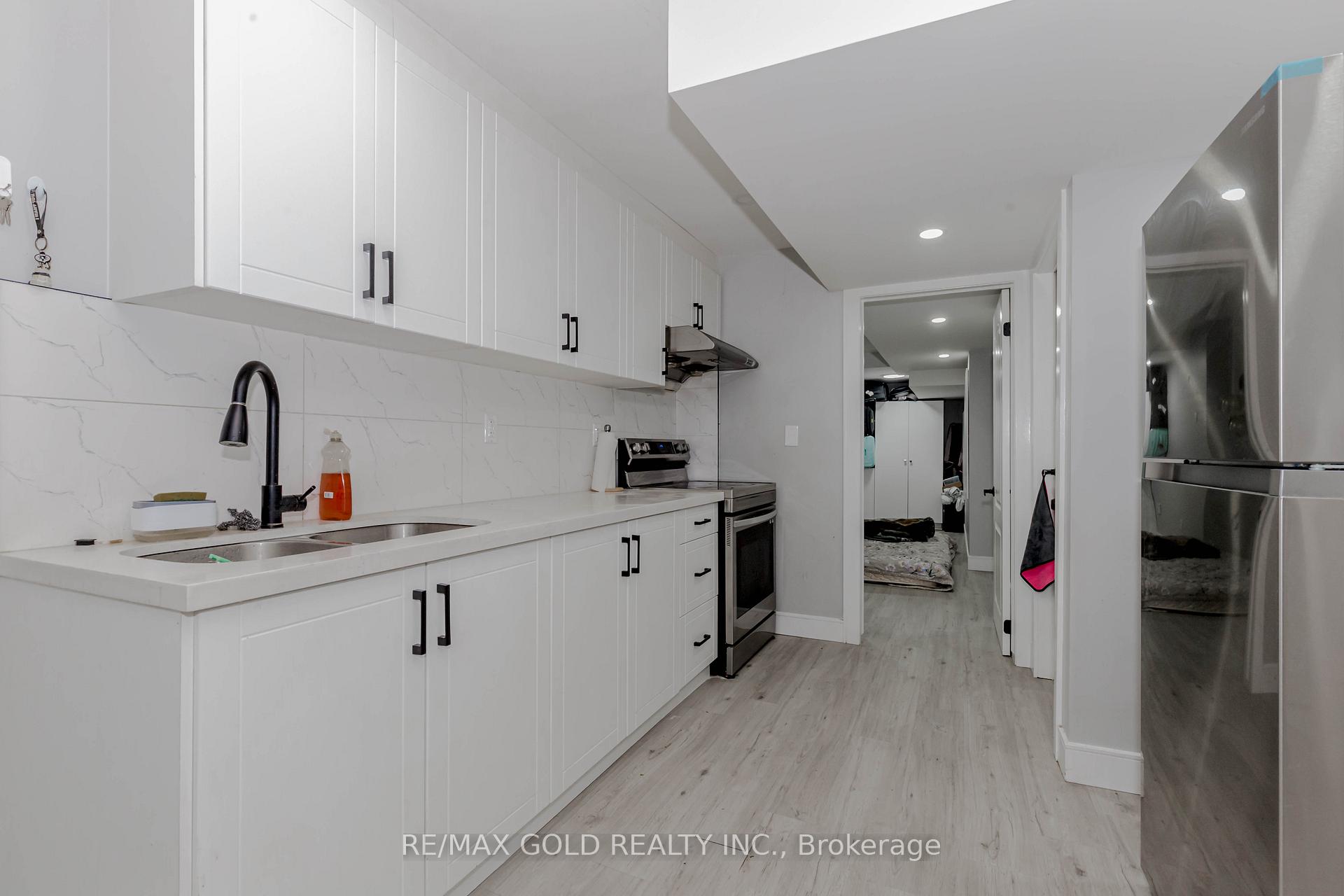 Photo 32 of 238 Sedgewood Street, Kitchener — HOMEH