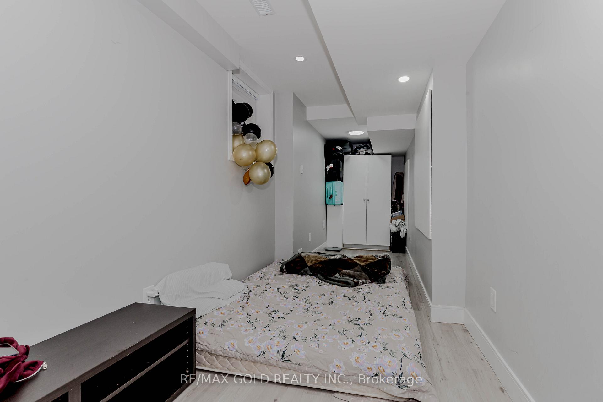 Photo 31 of 238 Sedgewood Street, Kitchener — HOMEH