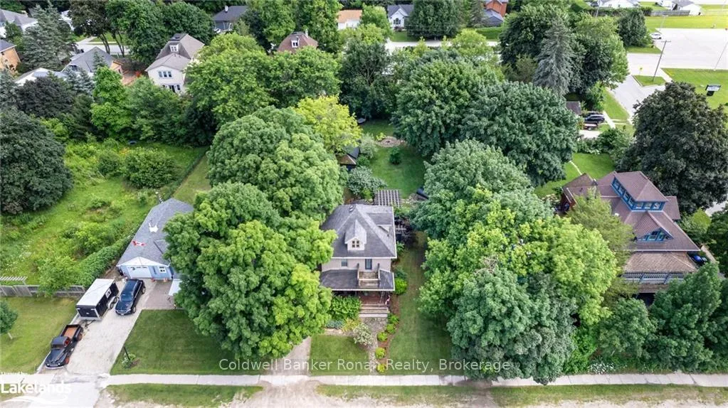Photo 1 of 7597 County 9 Road, Clearview, Creemore — HOMEH