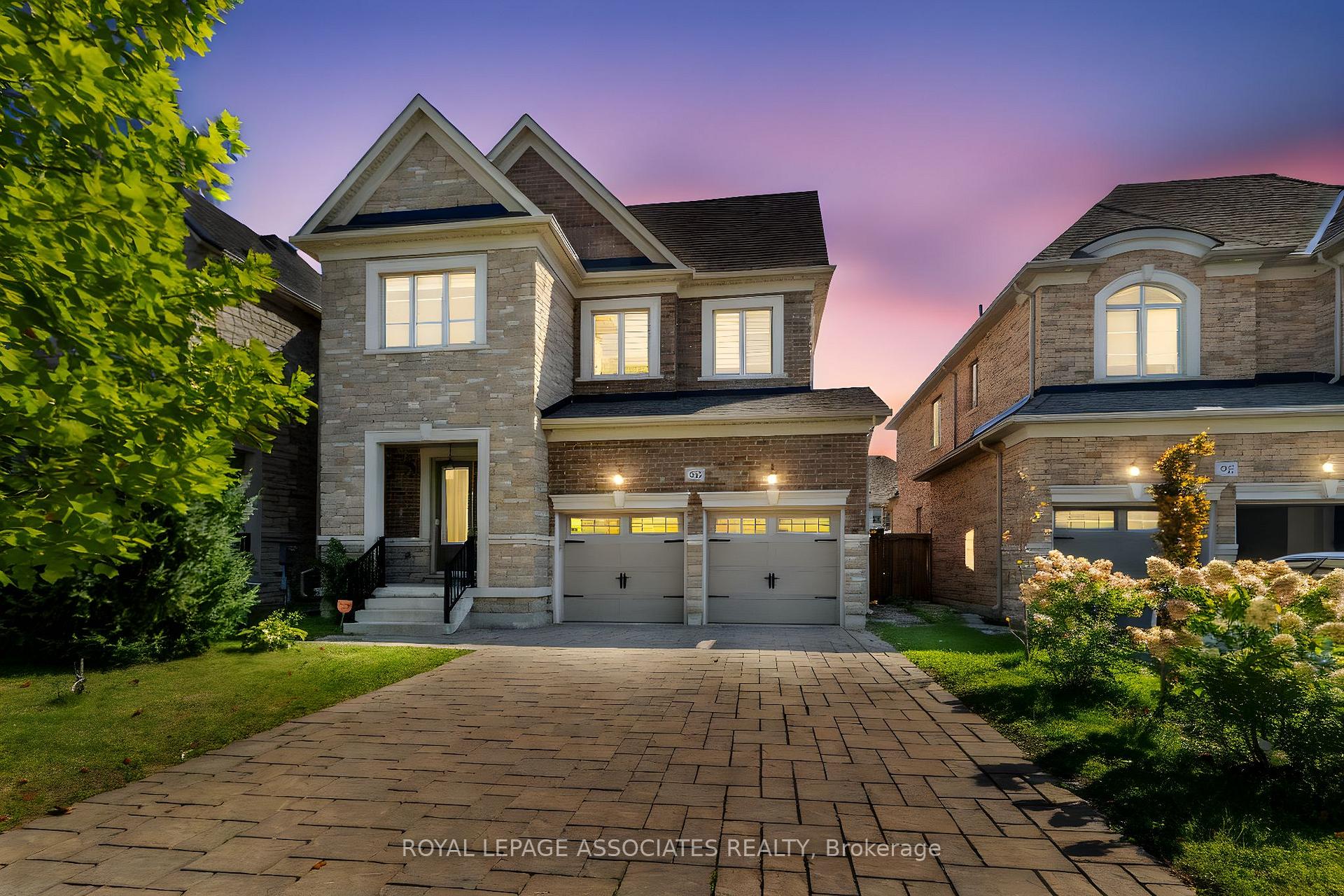 Photo 1 of 96 Torrey Pines Road, Vaughan, Kleinburg — HOMEH