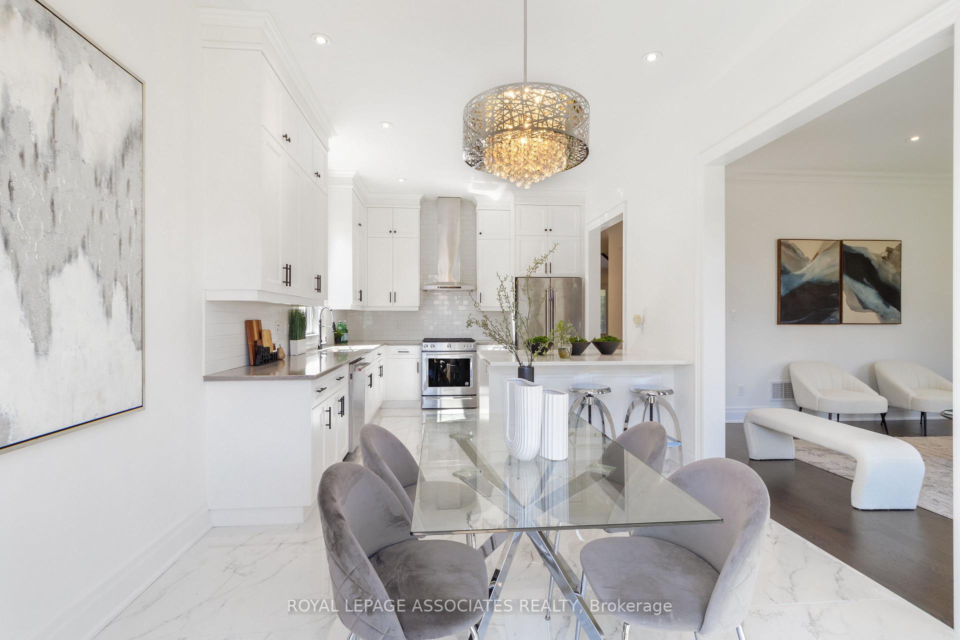 Photo 37 of 96 Torrey Pines Road, Vaughan, Kleinburg — HOMEH