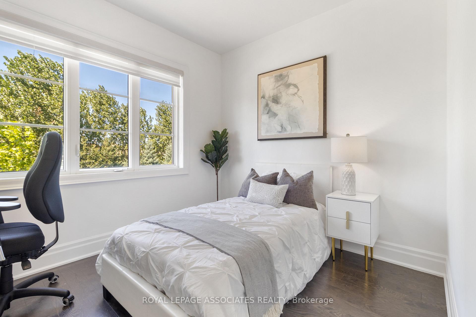 Photo 22 of 96 Torrey Pines Road, Vaughan, Kleinburg — HOMEH