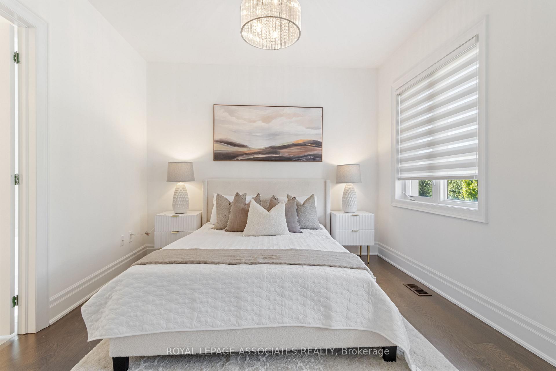 Photo 24 of 96 Torrey Pines Road, Vaughan, Kleinburg — HOMEH