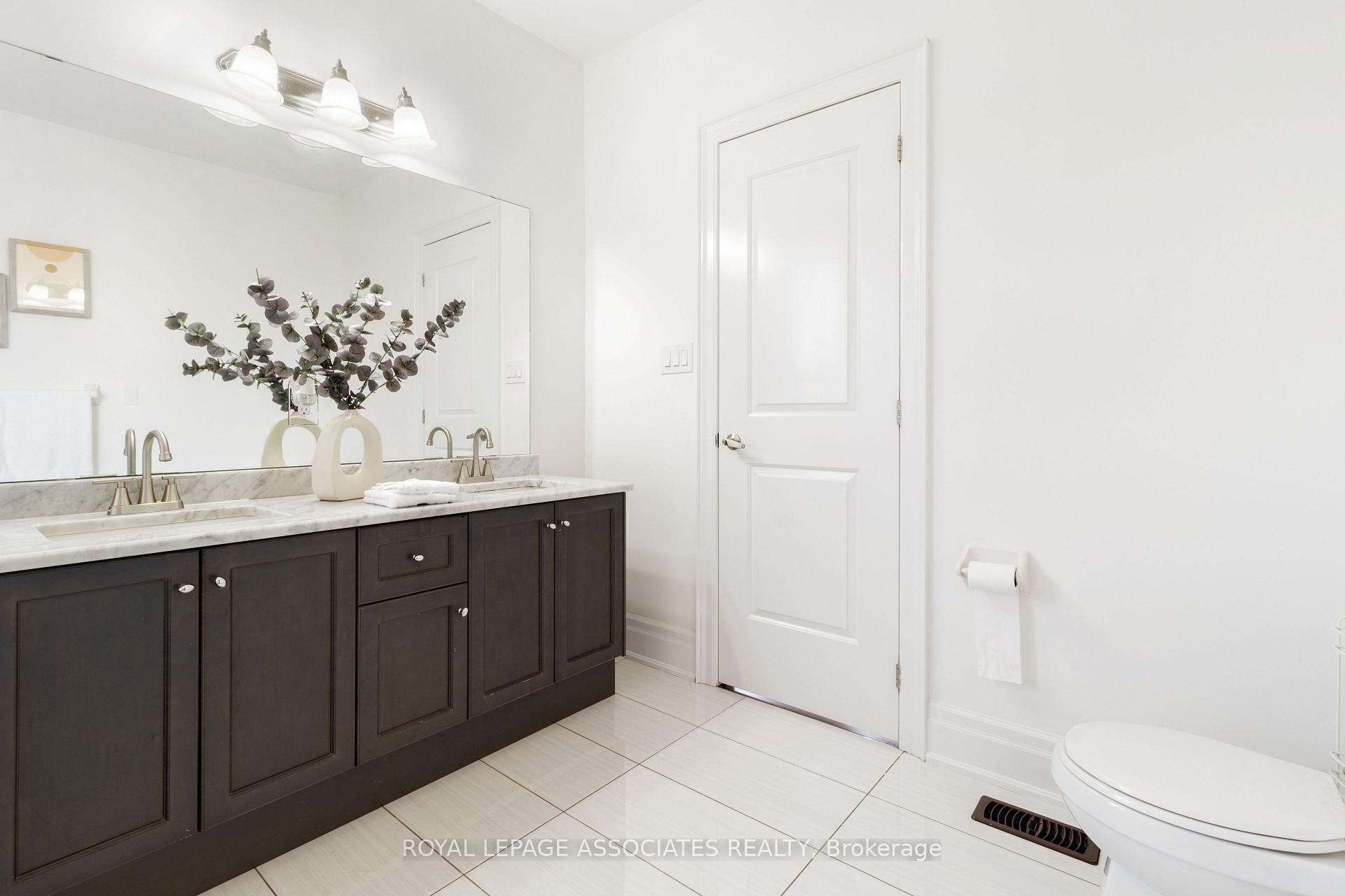 Photo 27 of 96 Torrey Pines Road, Vaughan, Kleinburg — HOMEH