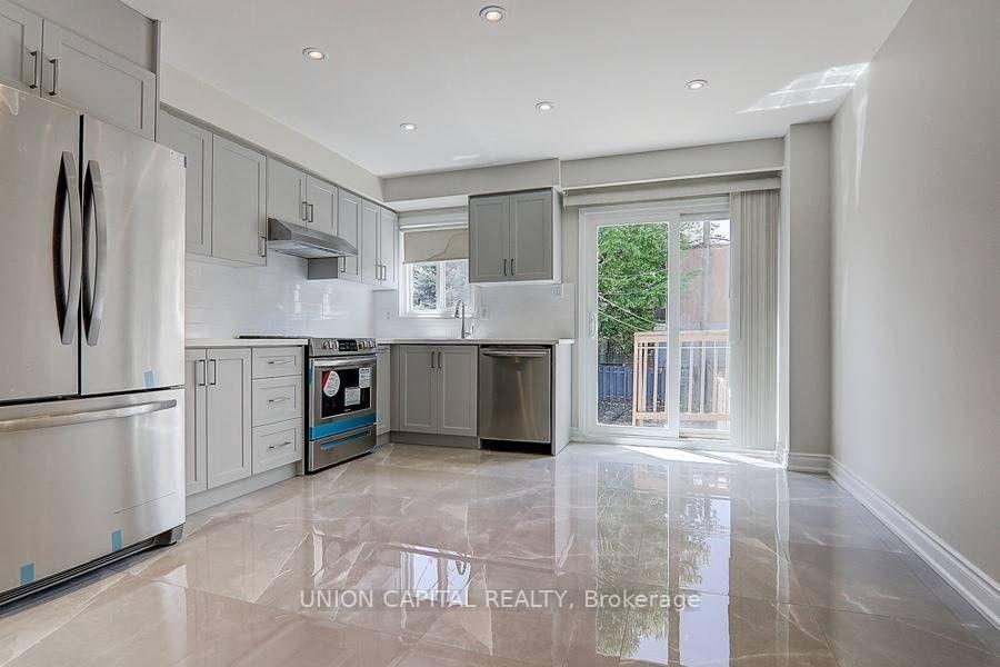 Photo 13 of 110 Leslie Street, Toronto, South Riverdale — HOMEH