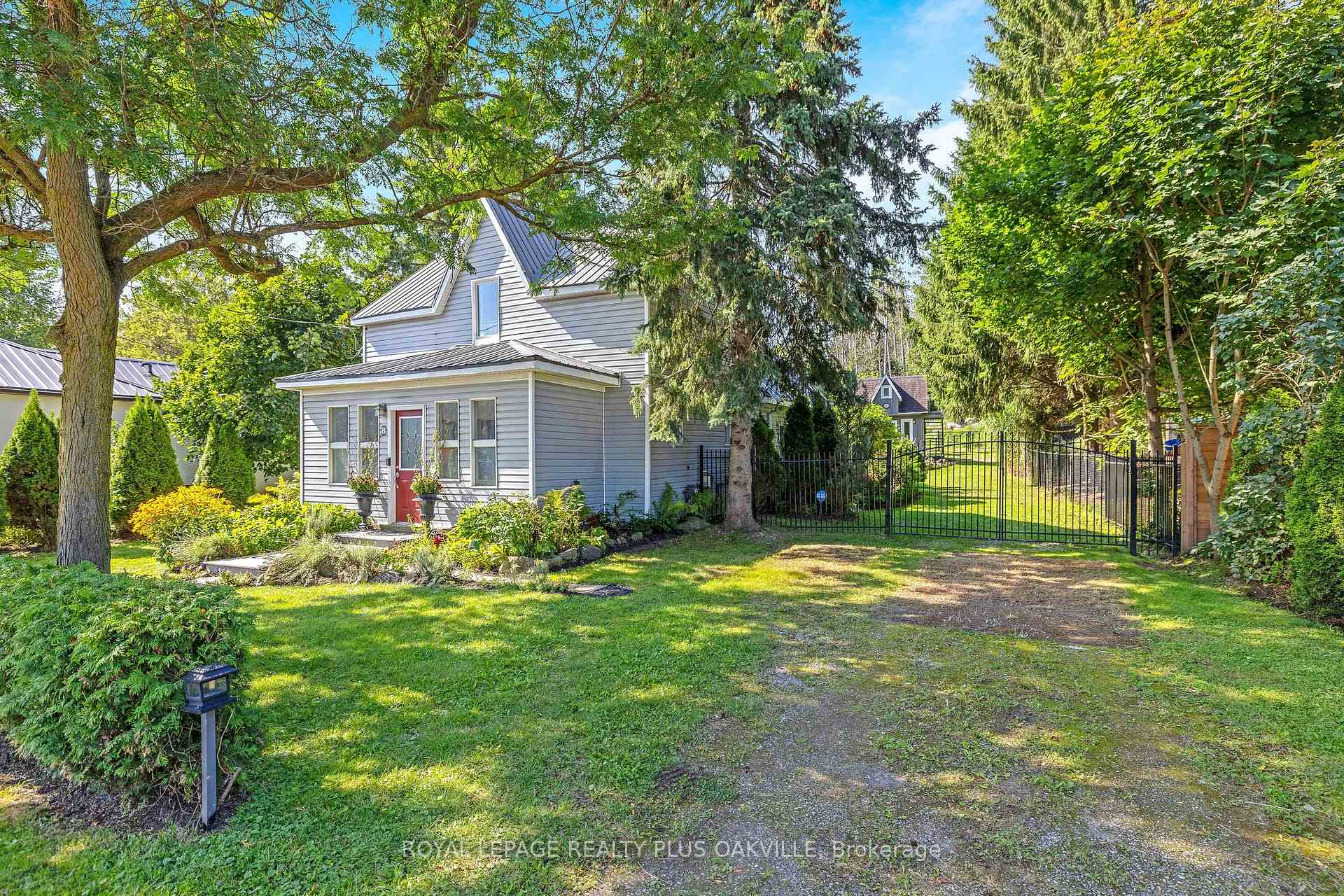 Photo 1 of 8 Main Street, Erin — HOMEH