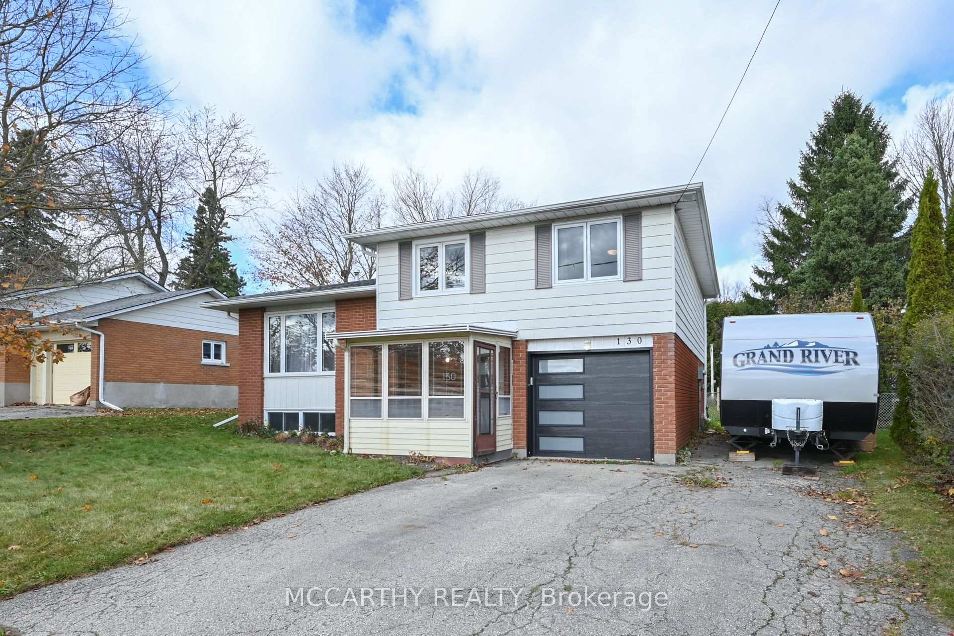 Front of 130 Franklyn Street