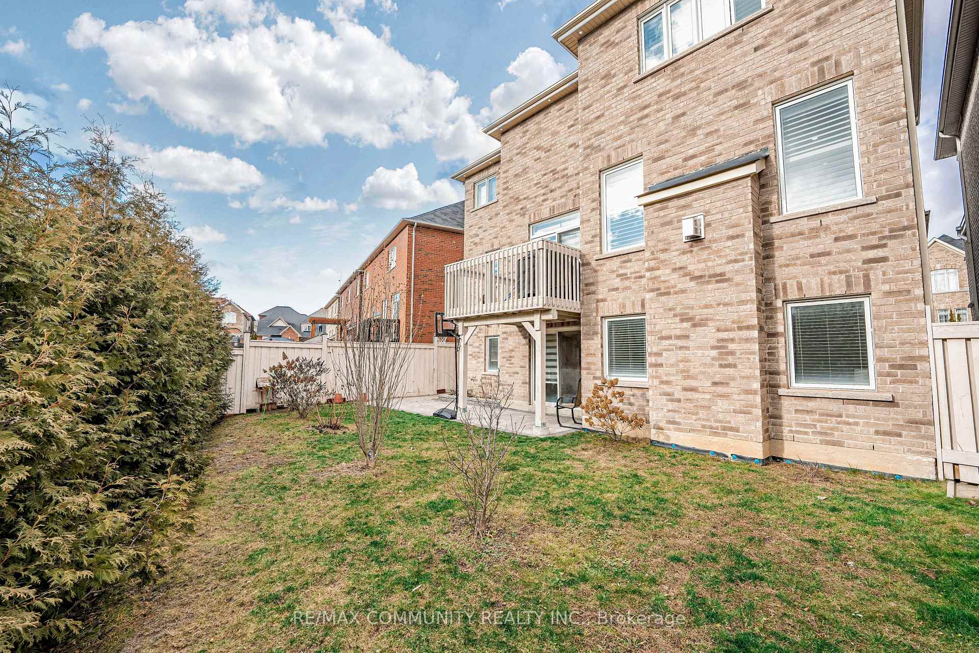 Photo 32 of 7 Sewell Crescent, Ajax, Northeast Ajax — HOMEH