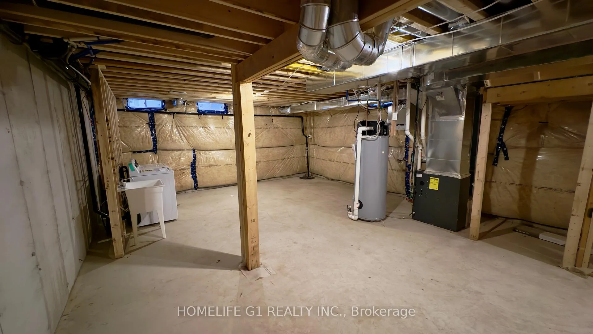 Photo 15 of 51 Sapphire Way, Thorold, Rolling Meadows — HOMEH