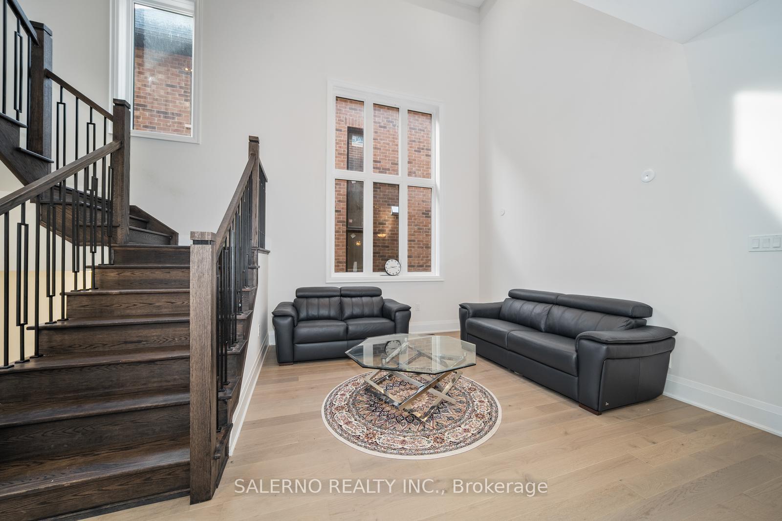 Photo 12 of 216 Silver Creek Drive, Vaughan, Vellore Village — HOMEH
