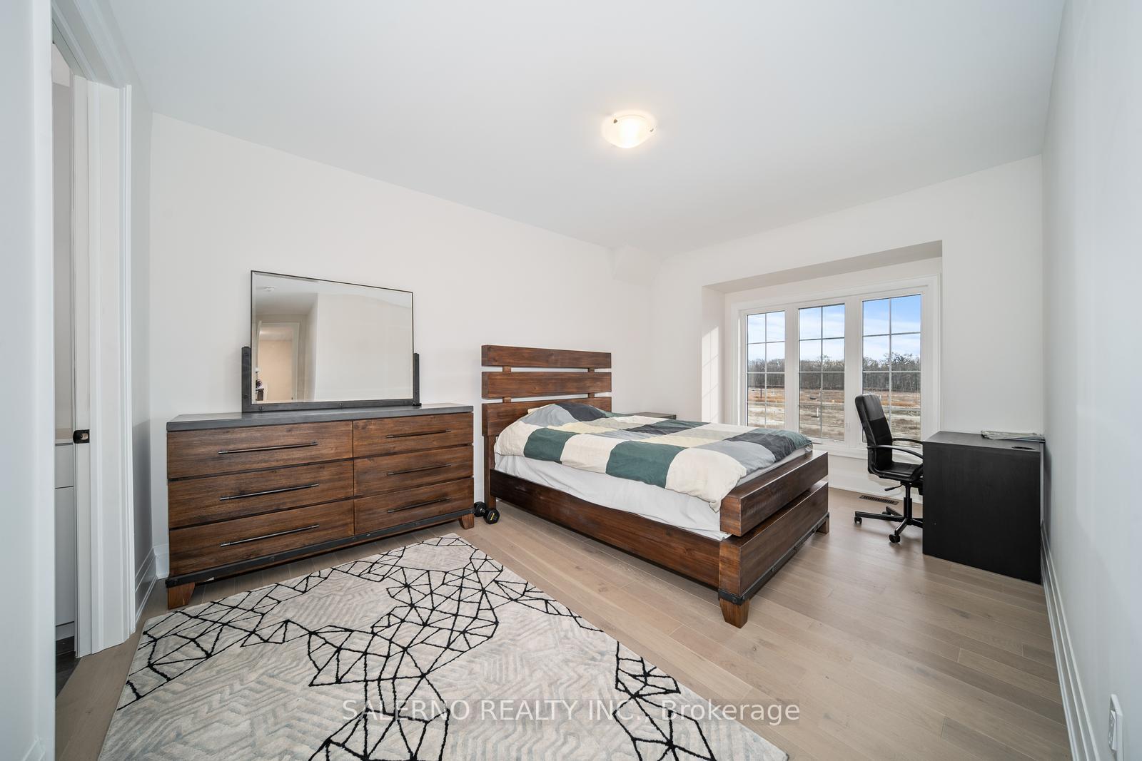 Photo 26 of 216 Silver Creek Drive, Vaughan, Vellore Village — HOMEH