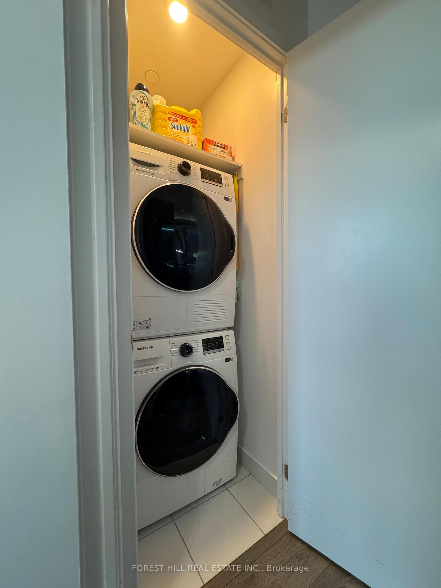 Photo 14 of Unit 1610, 38 Honeycrisp Crescent, Vaughan, Concord — HOMEH