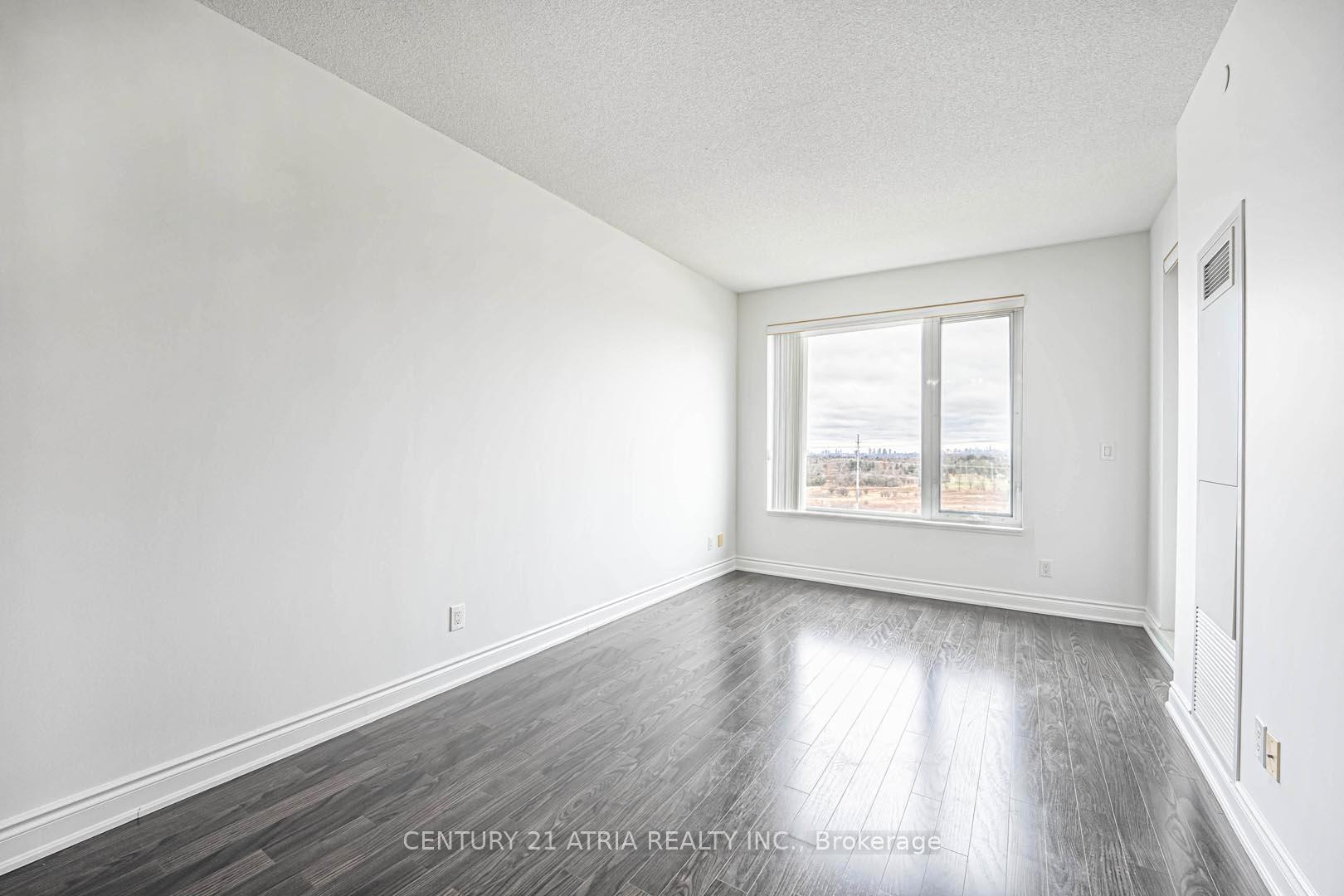 Photo 3 of Unit 1111, 325 South Park Road, Markham, Commerce Valley — HOMEH
