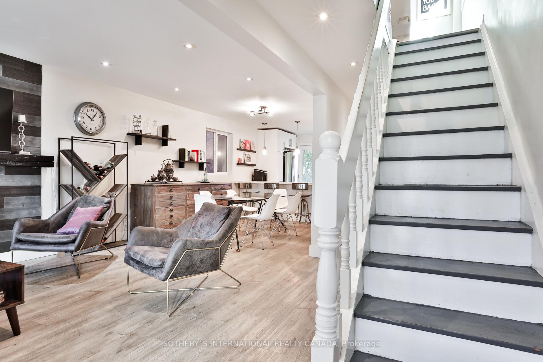 Photo 13 of 38 Belvidere Avenue, Toronto, Oakwood Village — HOMEH