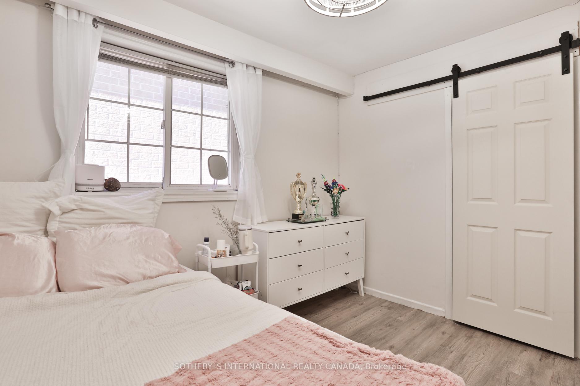Photo 17 of 38 Belvidere Avenue, Toronto, Oakwood Village — HOMEH