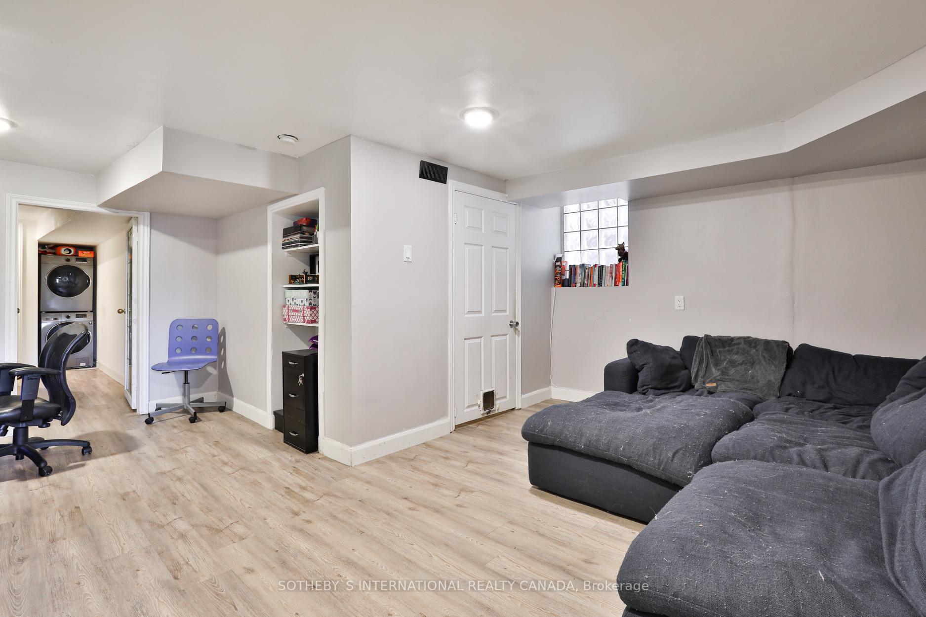 Photo 20 of 38 Belvidere Avenue, Toronto, Oakwood Village — HOMEH