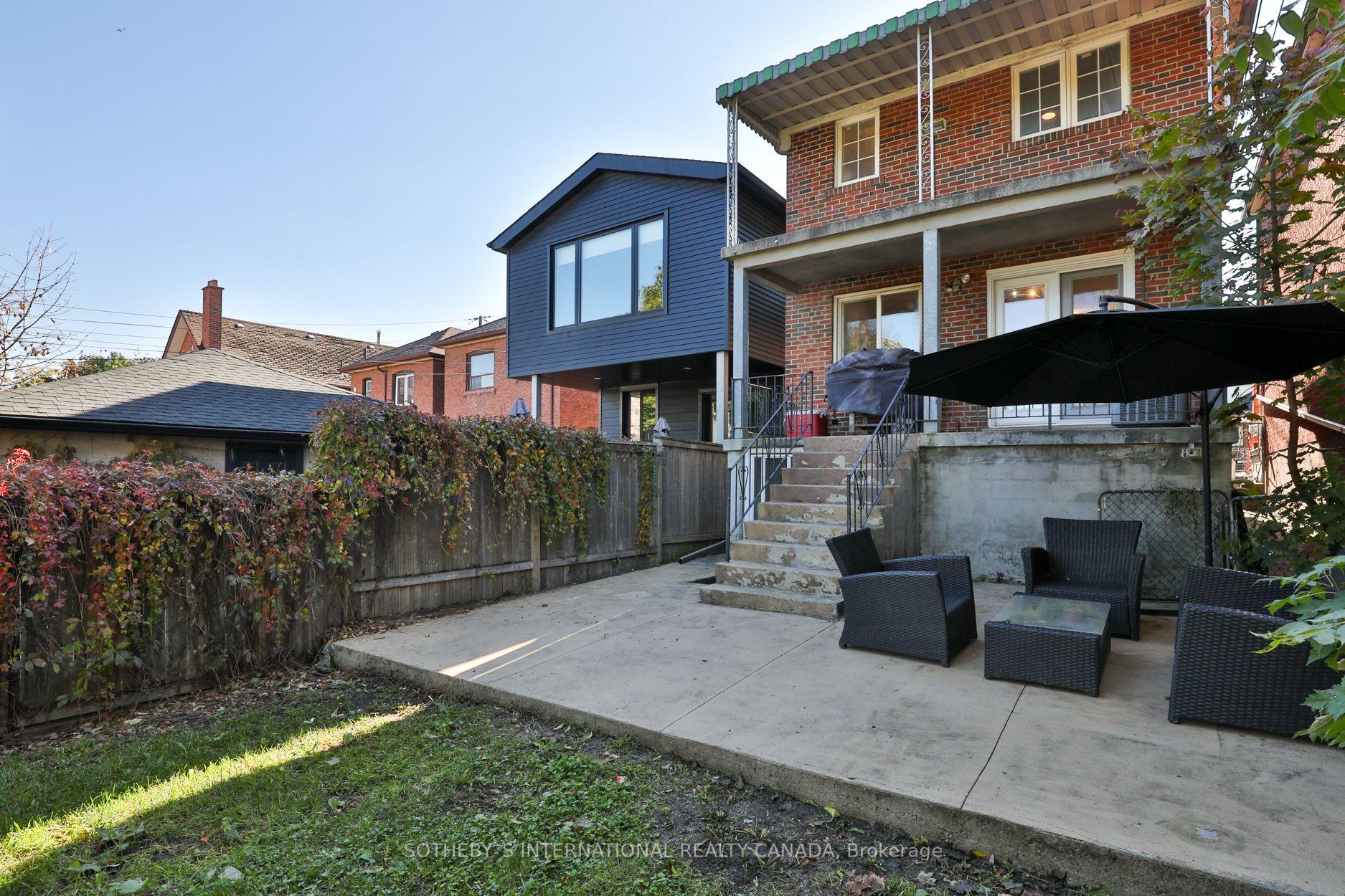 Photo 39 of 38 Belvidere Avenue, Toronto, Oakwood Village — HOMEH