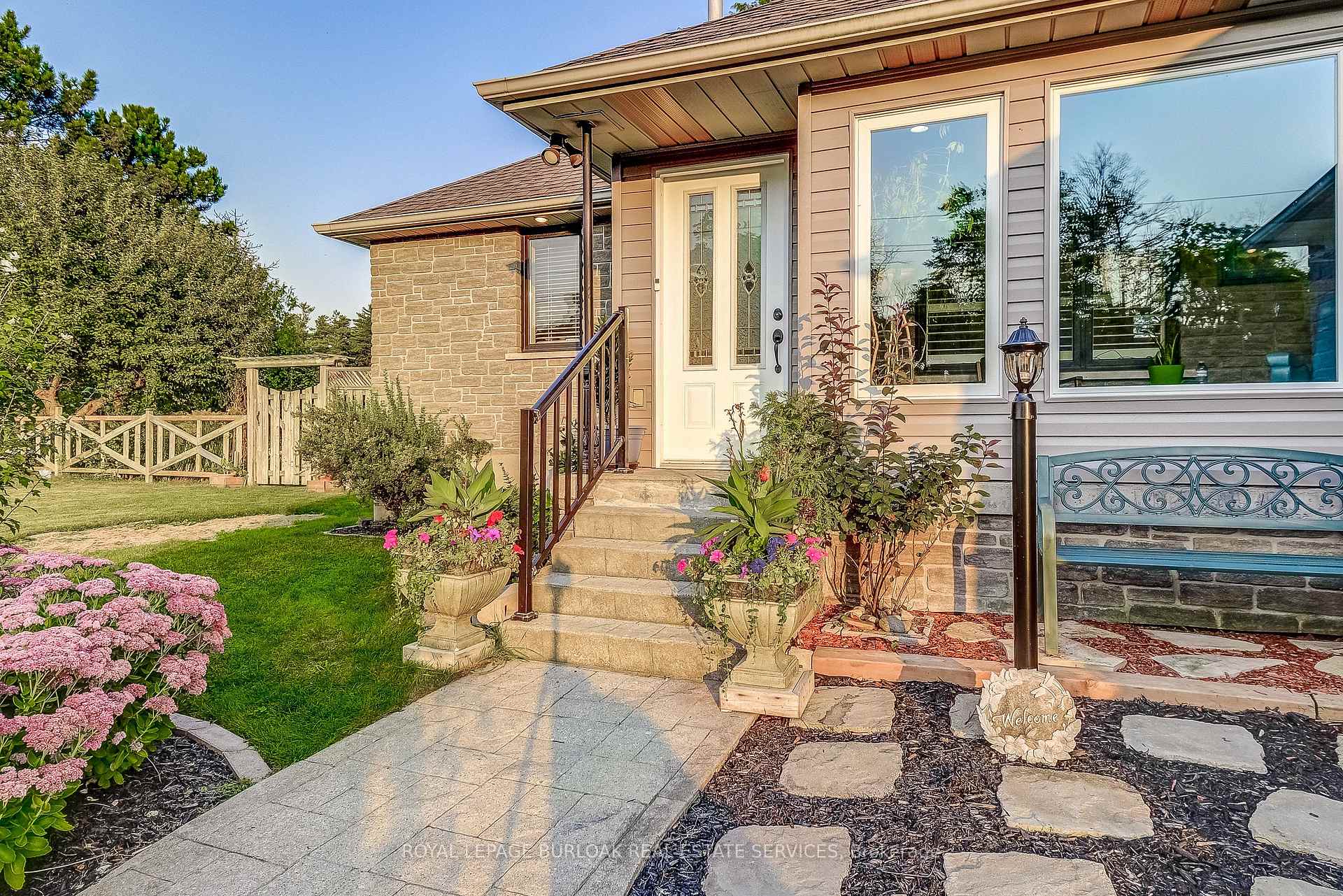 Photo 8 of 2425 Hespeler Road, Cambridge — HOMEH