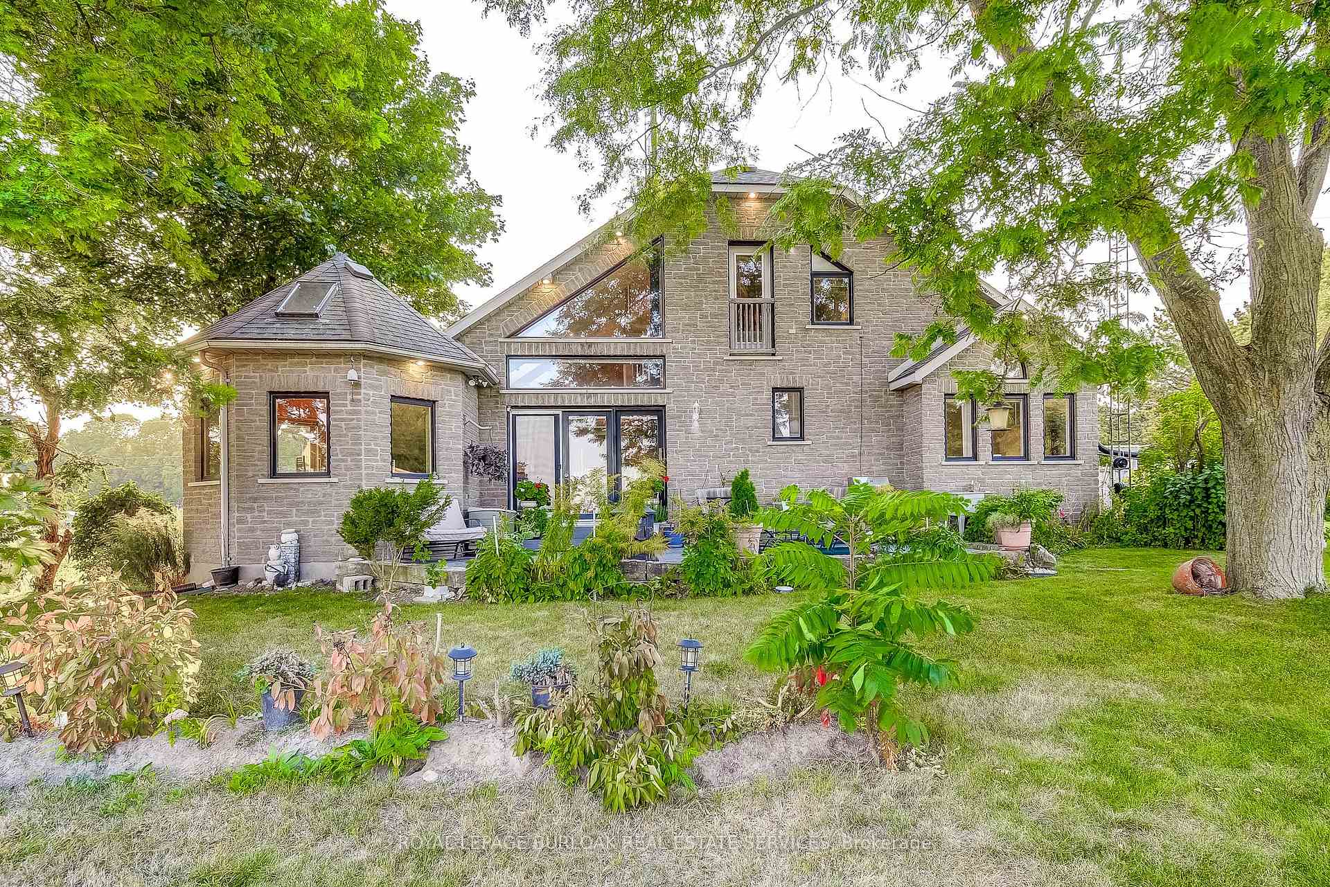 Photo 39 of 2425 Hespeler Road, Cambridge — HOMEH