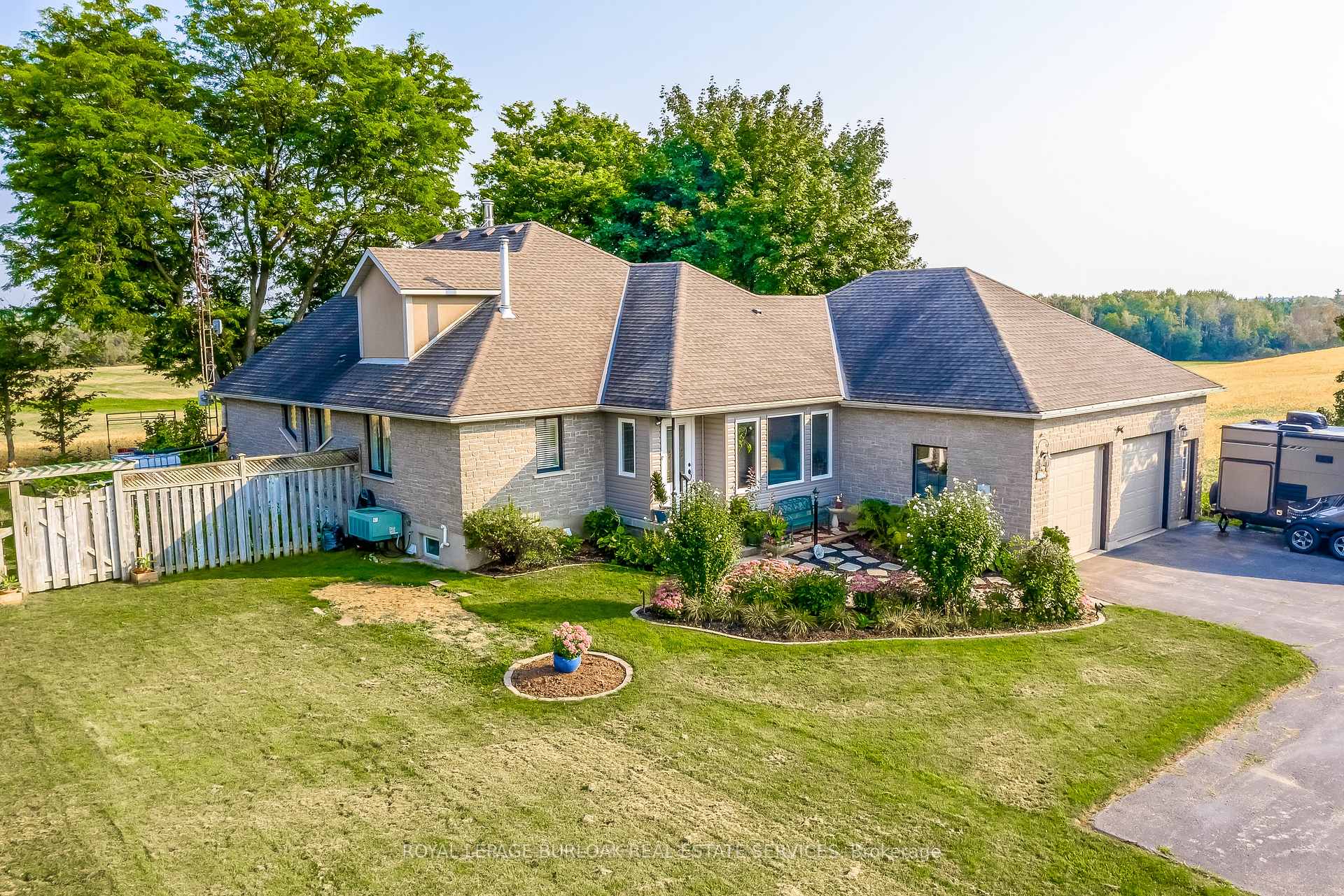 Photo 38 of 2425 Hespeler Road, Cambridge — HOMEH