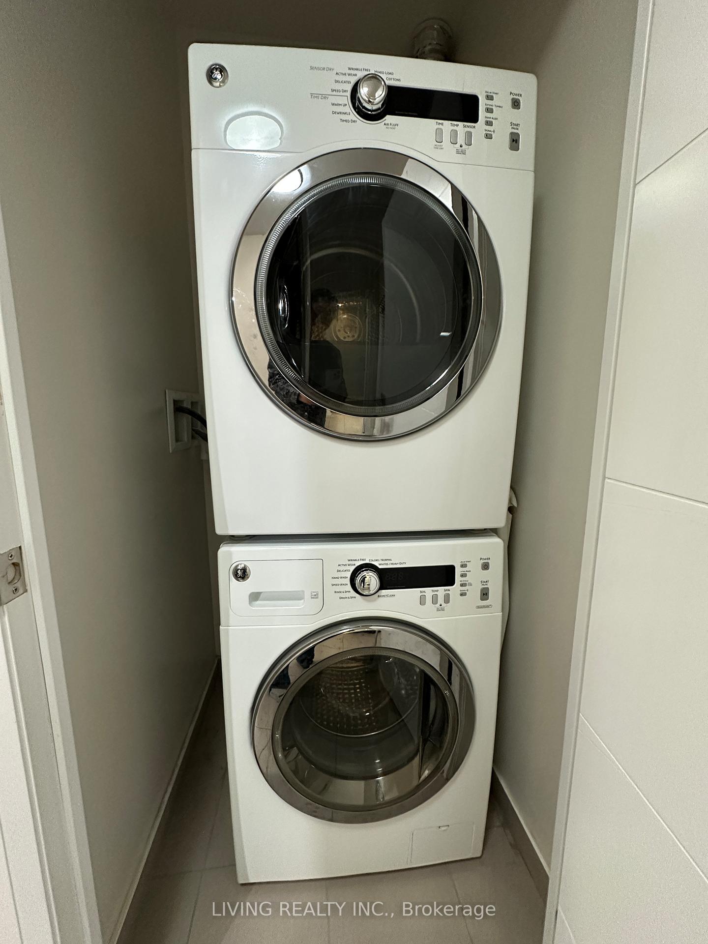 Photo 12 of Unit 211, 18 Uptown Drive, Markham, Unionville — HOMEH
