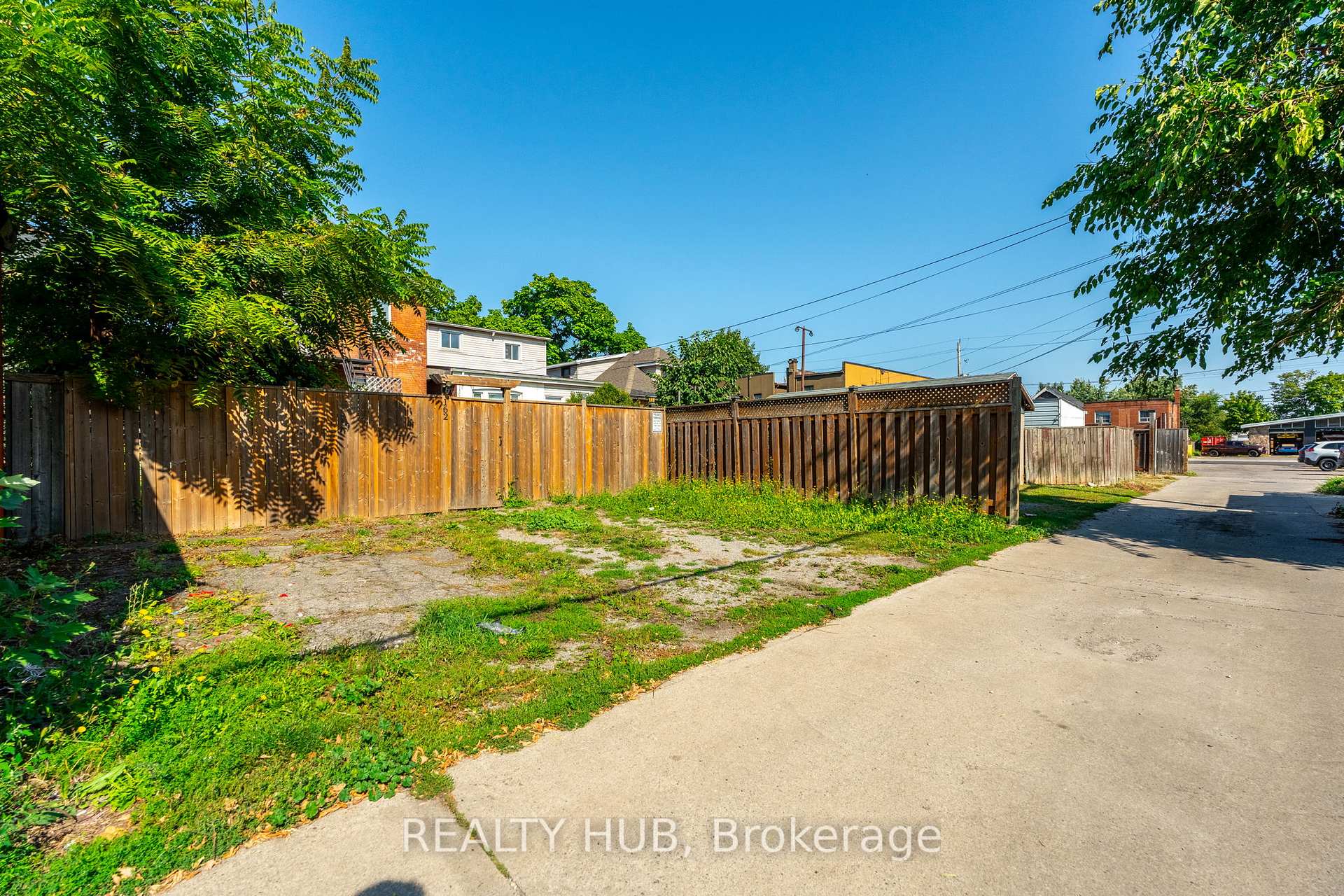 Photo 37 of 162 Avondale Street, Hamilton, Crown Point — HOMEH