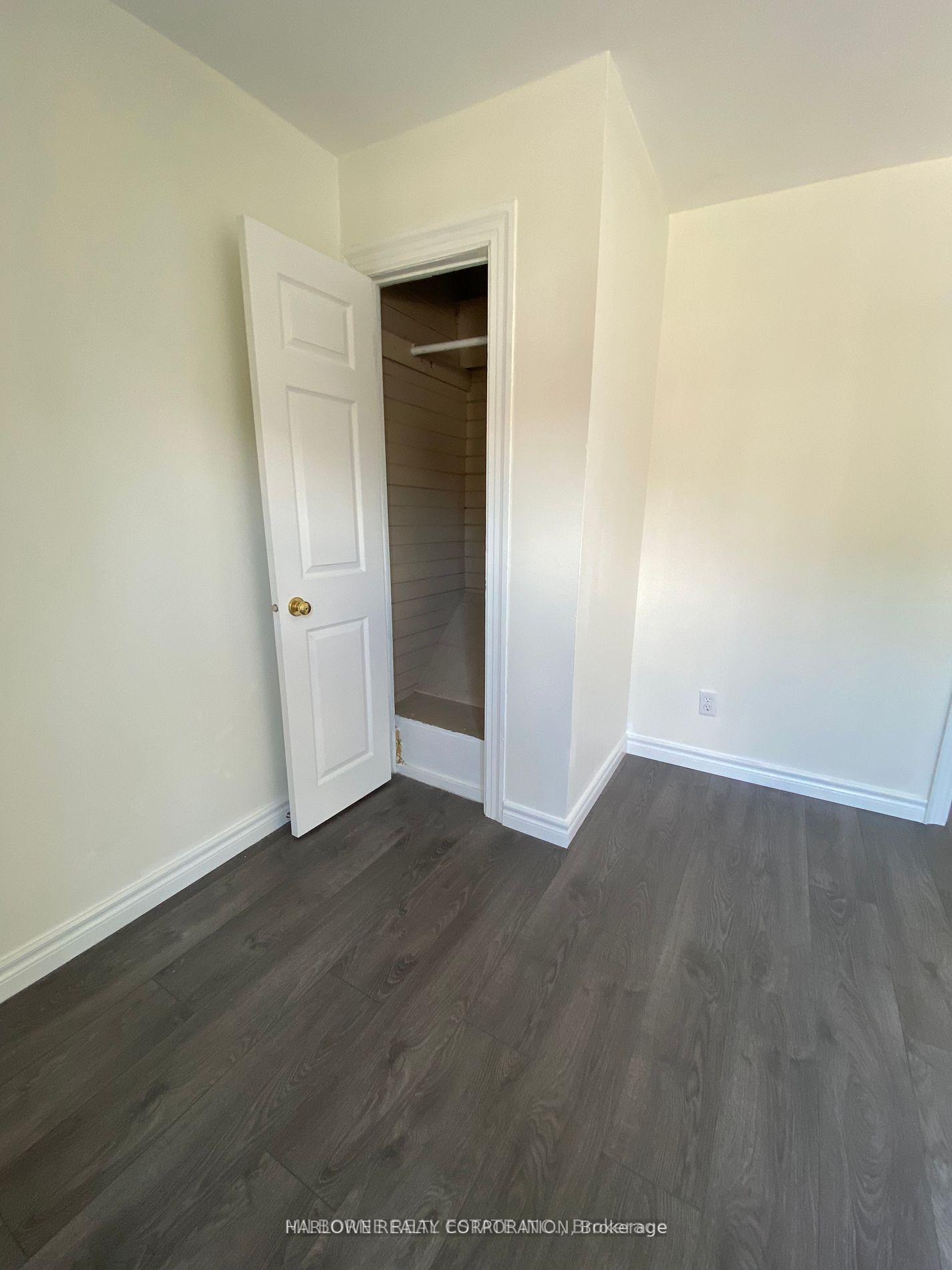 Photo 7 of Unit 2, 546 Barton Street E, Hamilton, Gibson — HOMEH